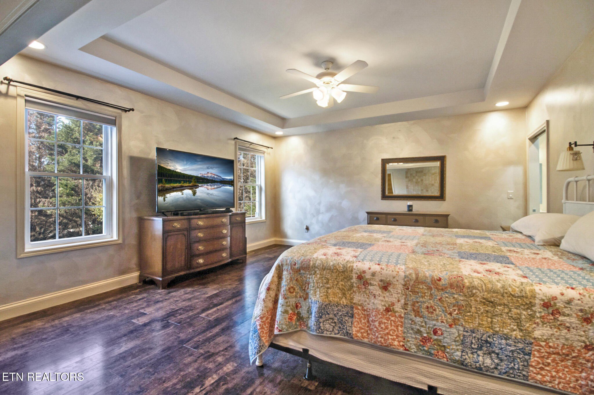Crossville, Tennessee, 38558, United States, 3 Bedrooms Bedrooms, ,4 BathroomsBathrooms,Residential,For Sale,1930230