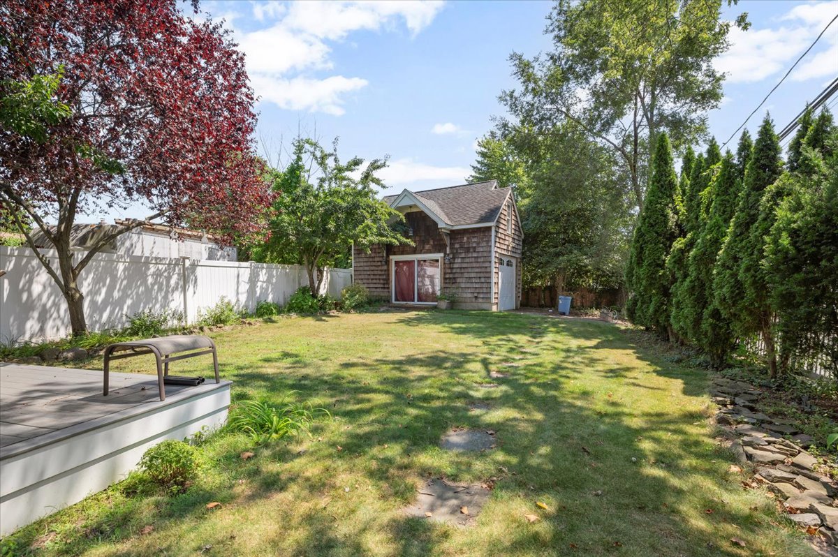 Amityville, New York, 11701, United States, 3 Bedrooms Bedrooms, ,3 BathroomsBathrooms,Residential,For Sale,1944957