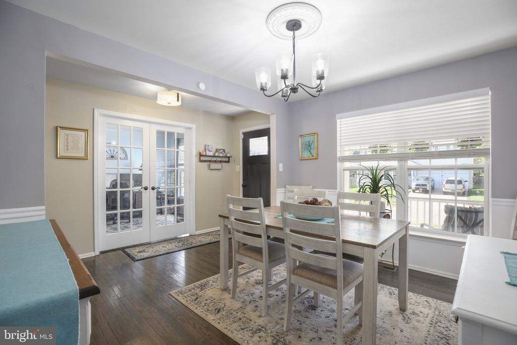 Fredericksburg, Virginia, 22406, United States, 4 Bedrooms Bedrooms, ,3 BathroomsBathrooms,Residential,For Sale,1934657