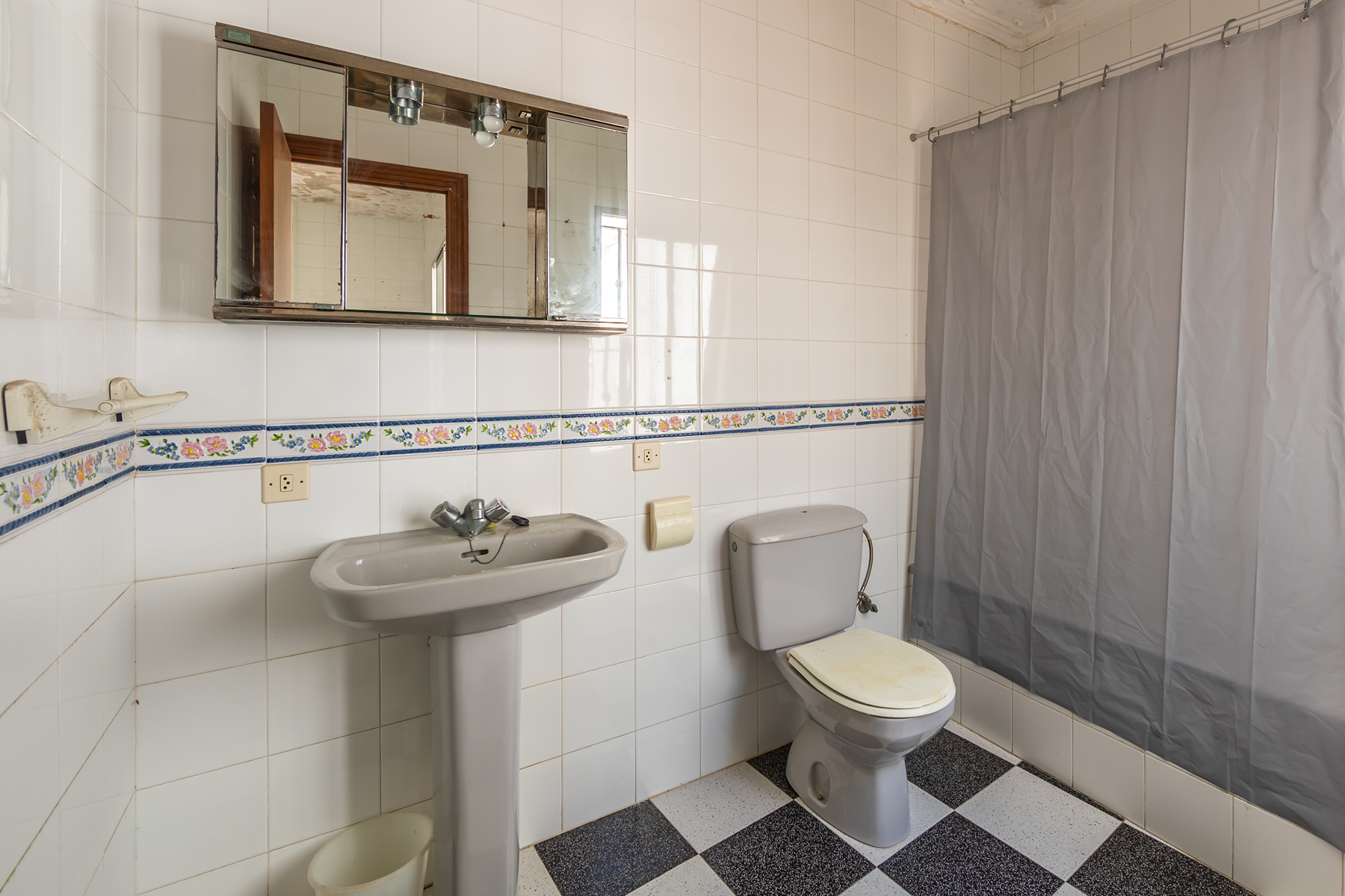  Traditional house with privileged views of Tarifa