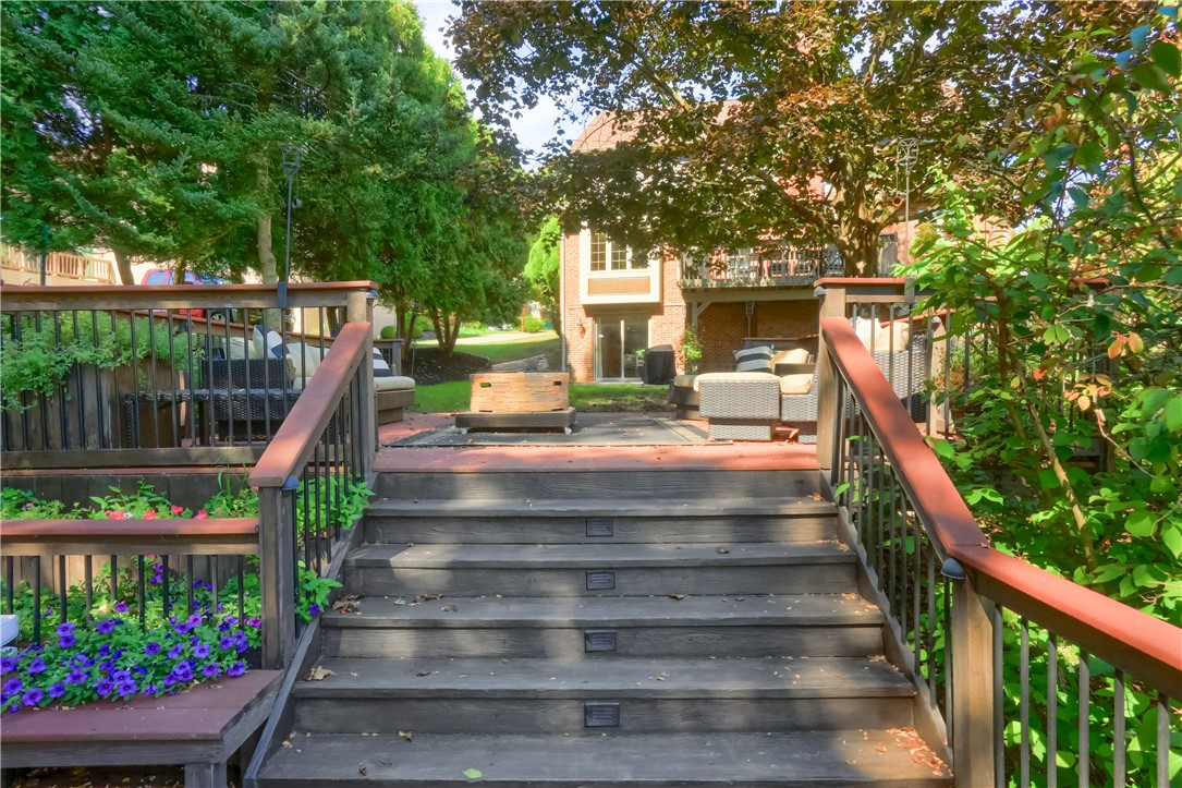 Pine Twp, Pennsylvania, 15044, United States, 4 Bedrooms Bedrooms, ,3 BathroomsBathrooms,Residential,For Sale,1951267