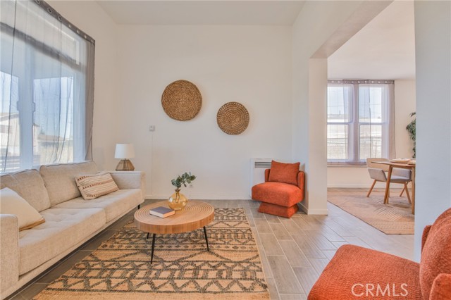 Los Angeles, California, 90044, United States, 3 Bedrooms Bedrooms, ,2 BathroomsBathrooms,Residential,For Sale,1887629