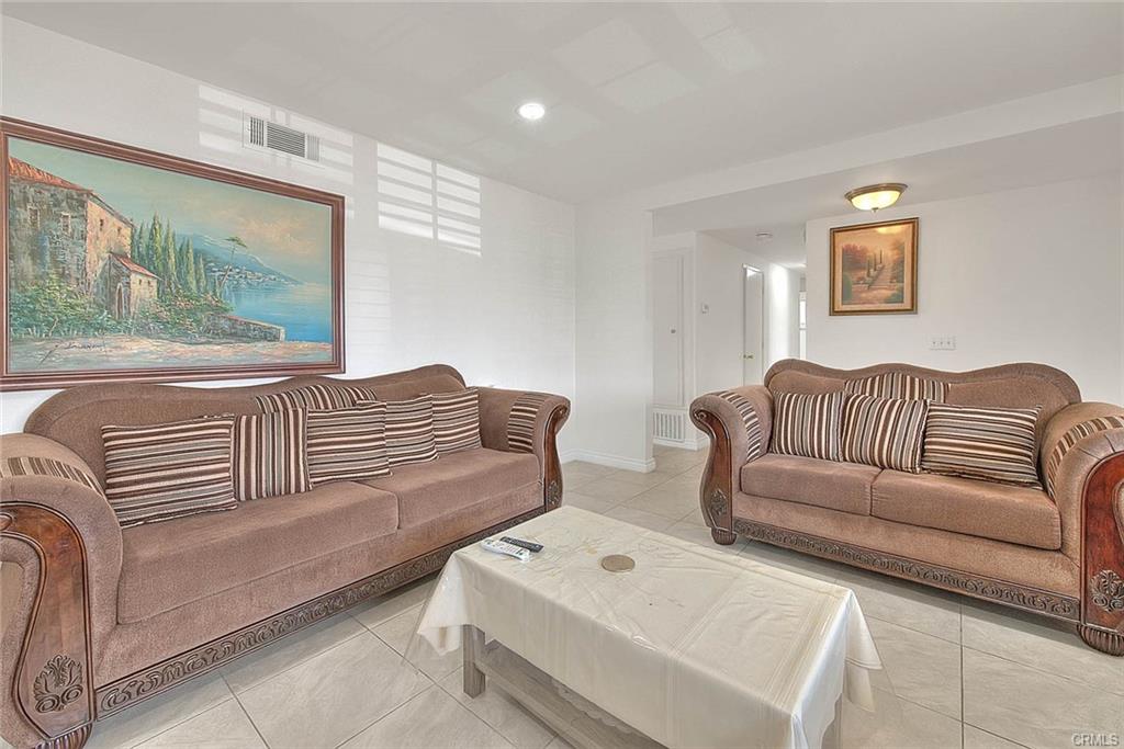 Chino, California, 91710, United States, 3 Bedrooms Bedrooms, ,2 BathroomsBathrooms,Residential,For Sale,1919660