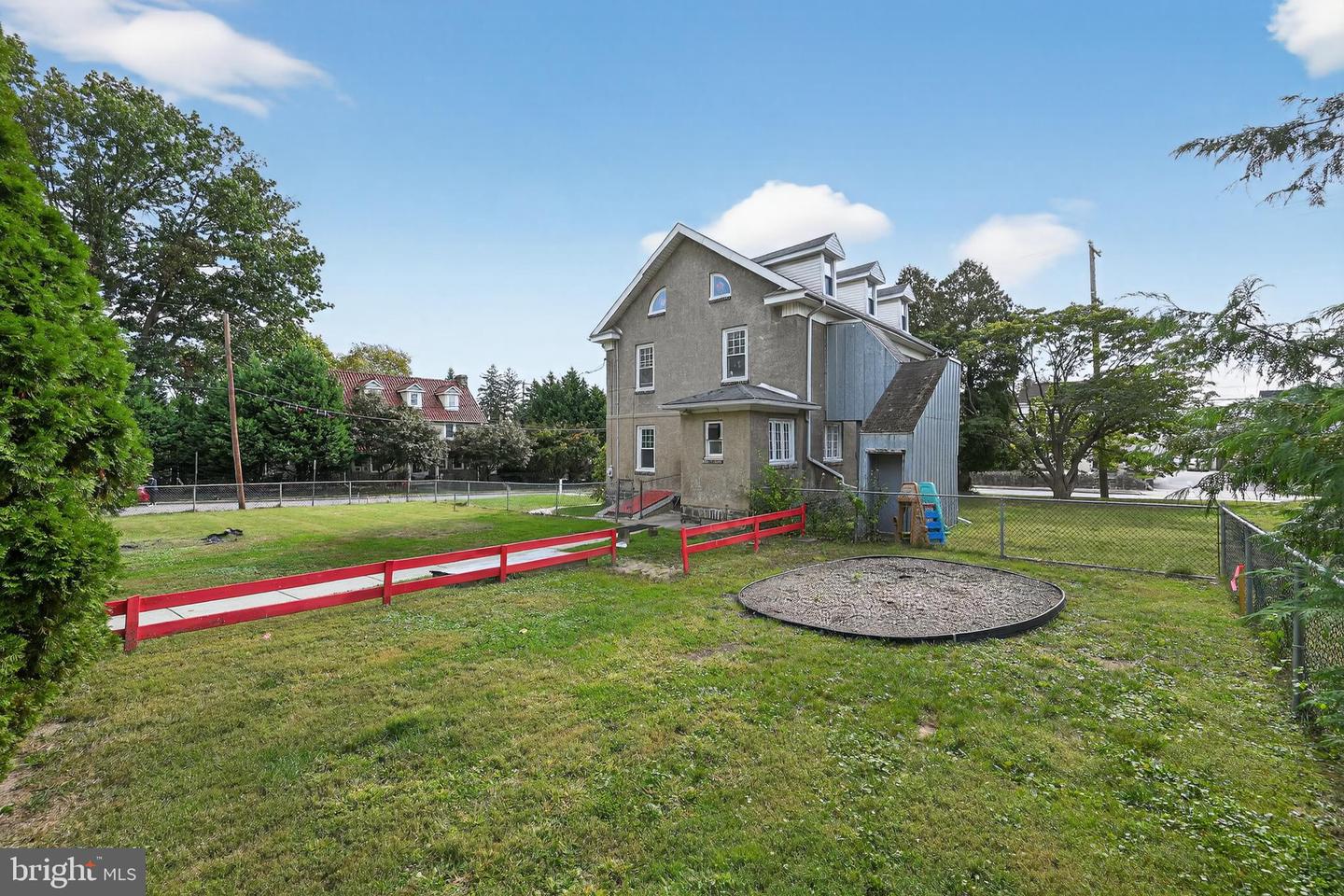 Havertown, Pennsylvania, 19083, United States, 6 Bedrooms Bedrooms, ,2 BathroomsBathrooms,Residential,For Sale,1960669