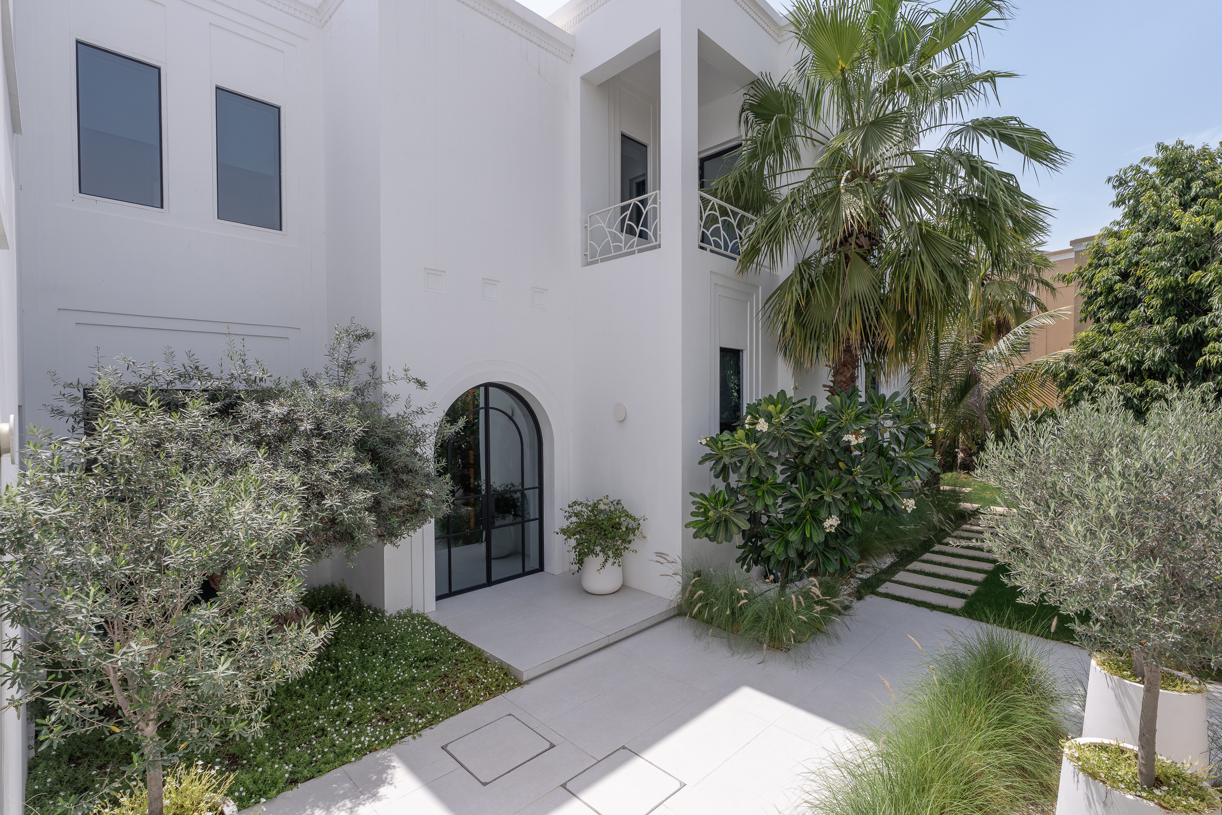  Spectacular Ready-to-Move Mansion in Al Barari - 物件實景