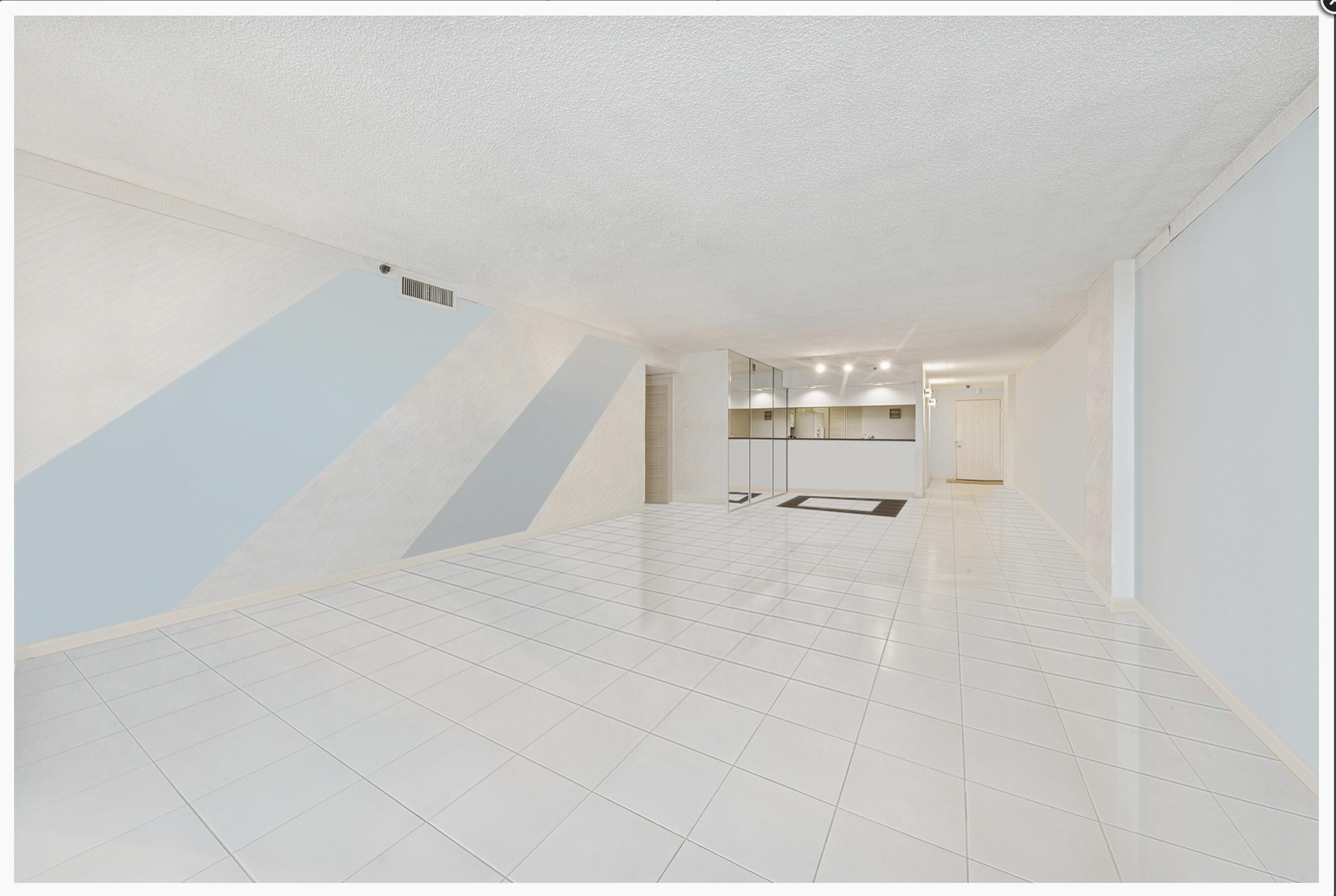 Highland Beach, Florida, 33487, United States, 2 Bedrooms Bedrooms, ,2 BathroomsBathrooms,Residential,For Sale,1999660