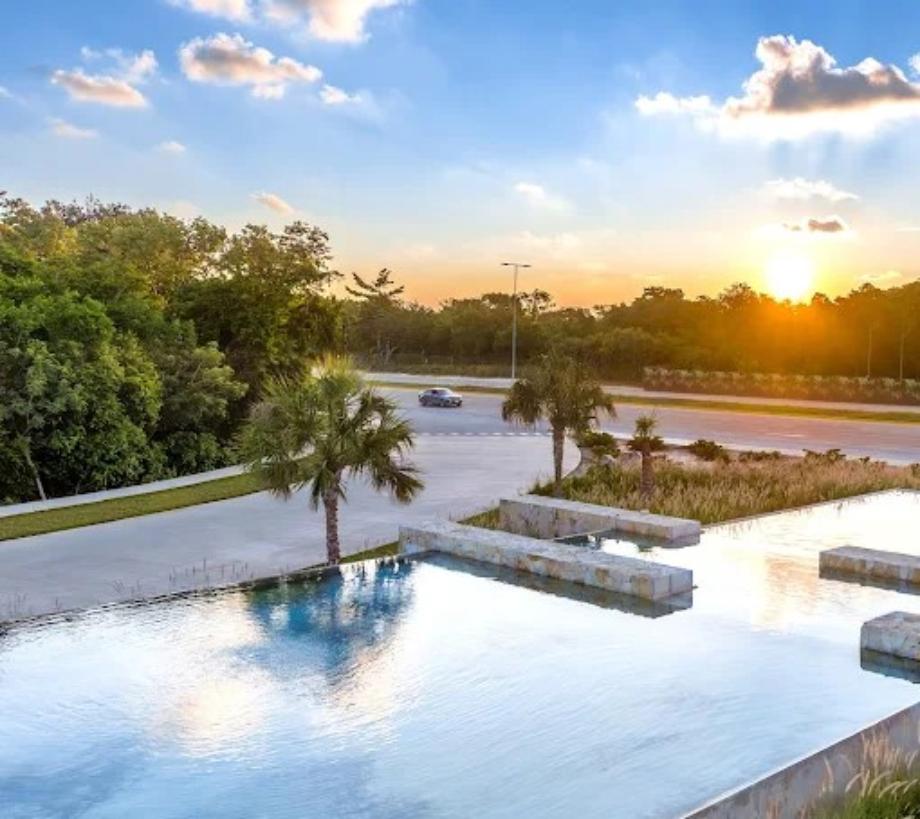 Solidaridad, Quintana Roo, 77728, Mexico, 1 Bedroom Bedrooms, ,Residential,For Sale,1917275