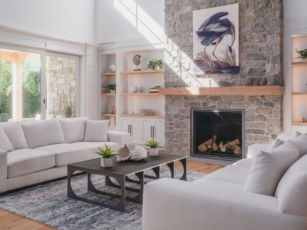 Southold, New York, 11971, United States, 4 Bedrooms Bedrooms, ,6 BathroomsBathrooms,Residential,For Sale,1976205