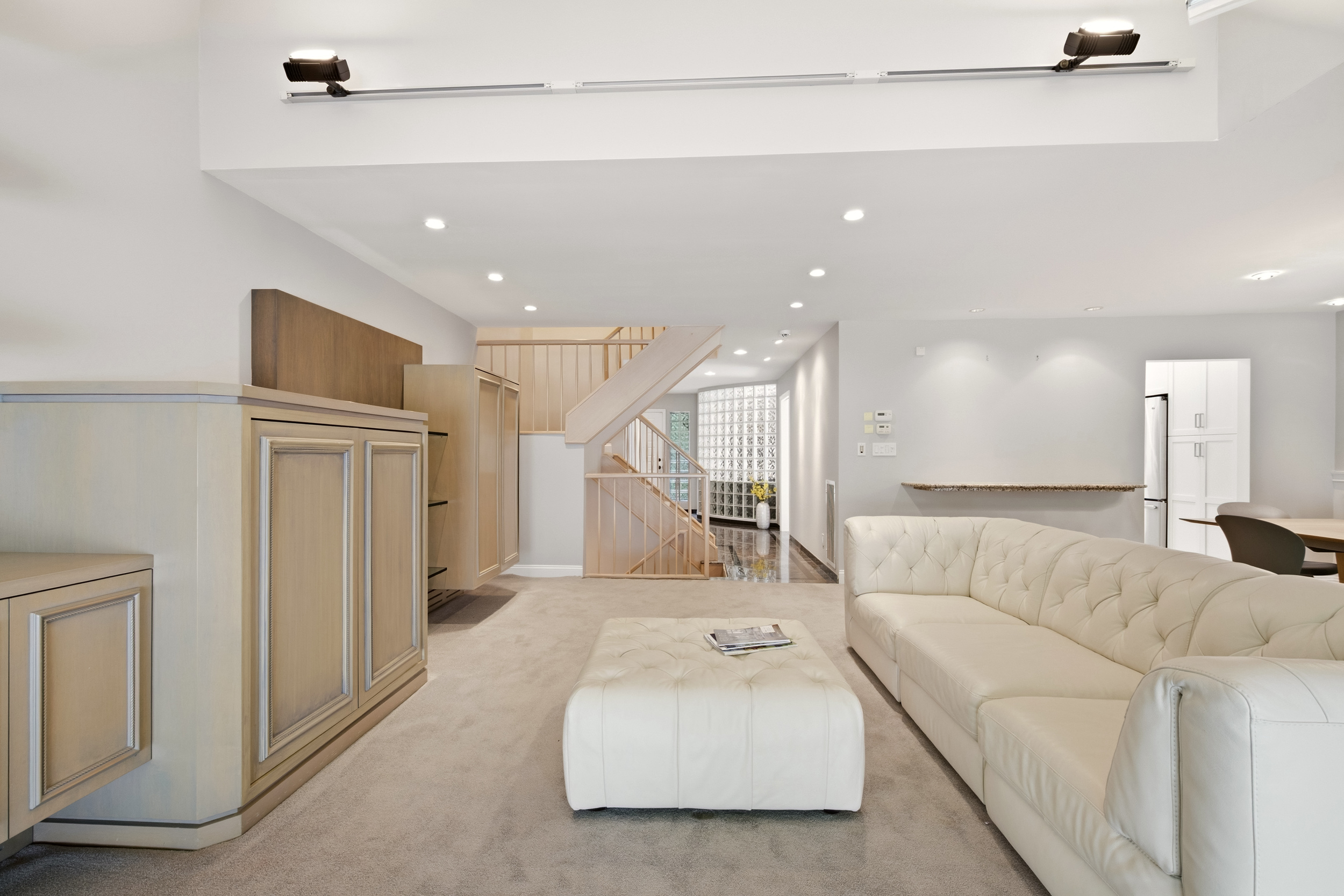  42 Country Club Drive, Jericho, NY, 11753 - 物件實景