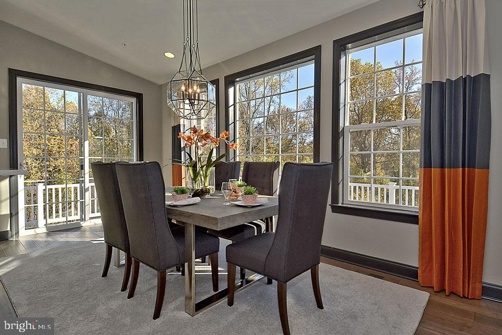 Clinton, Maryland, 20735, United States, 6 Bedrooms Bedrooms, ,6 BathroomsBathrooms,Residential,For Sale,1864170