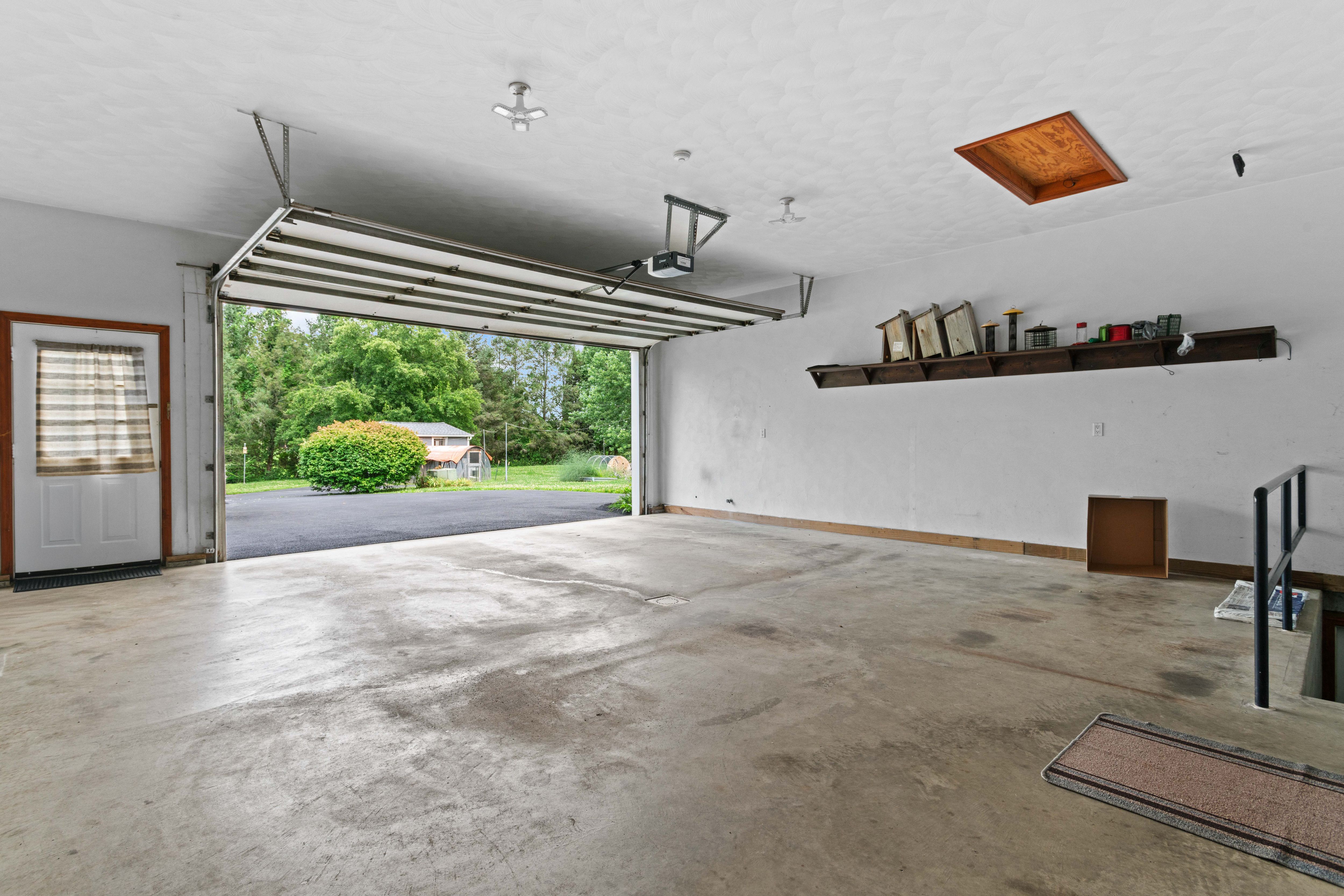  158 Sleepy Hollow Road, Greensburg, PA 15601 - 物件實景