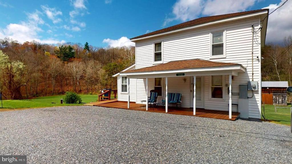 RIO, West Virginia, 26755, United States, 4 Bedrooms Bedrooms, ,2 BathroomsBathrooms,Residential,For Sale,1793735