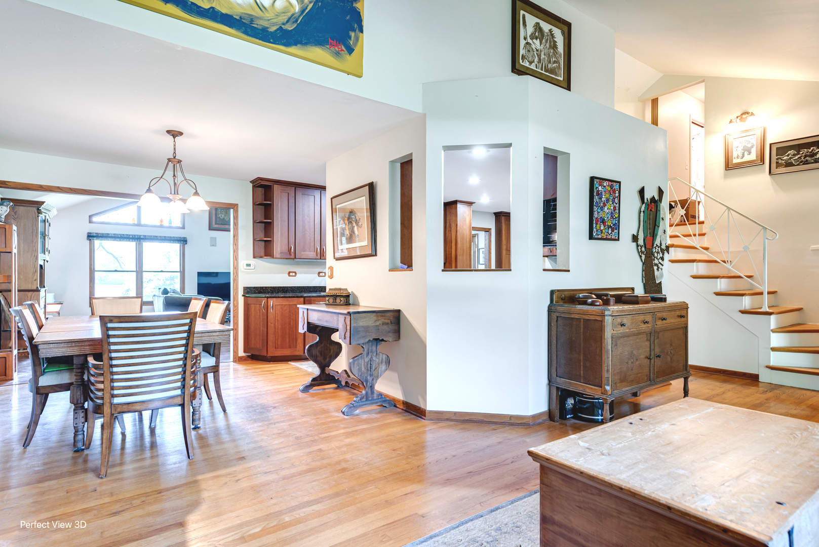 Libertyville, Illinois, 60048, United States, 3 Bedrooms Bedrooms, ,2 BathroomsBathrooms,Residential,For Sale,1899711