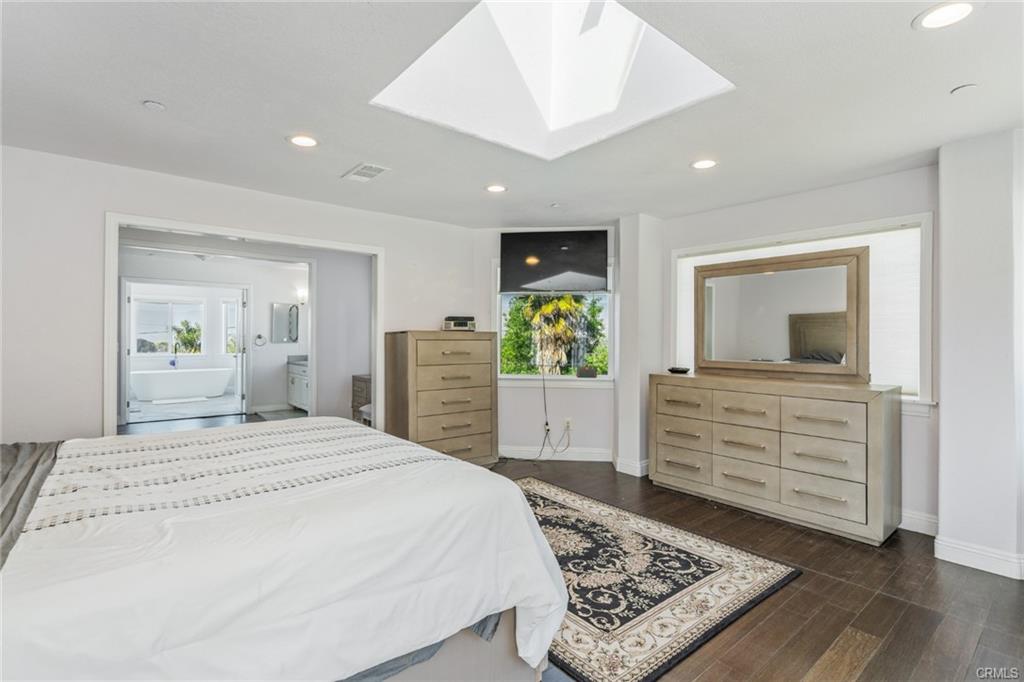 Redlands, California, 92373, United States, 4 Bedrooms Bedrooms, ,3 BathroomsBathrooms,Residential,For Sale,1824077