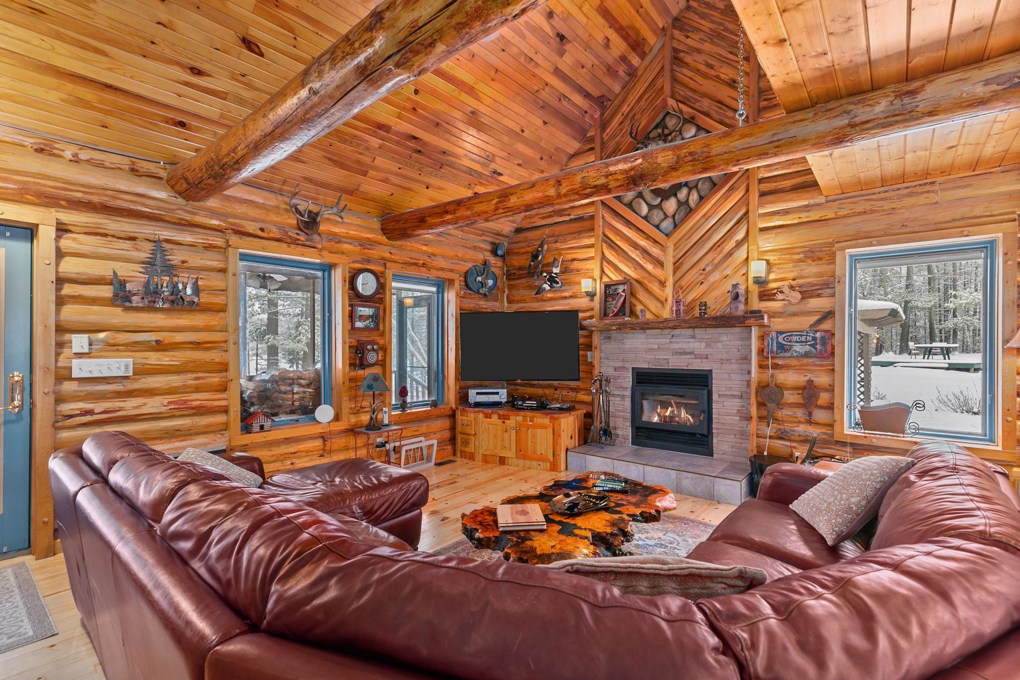 PICKEREL, Wisconsin, 54465, United States, 4 Bedrooms Bedrooms, ,3 BathroomsBathrooms,Residential,For Sale,2002993