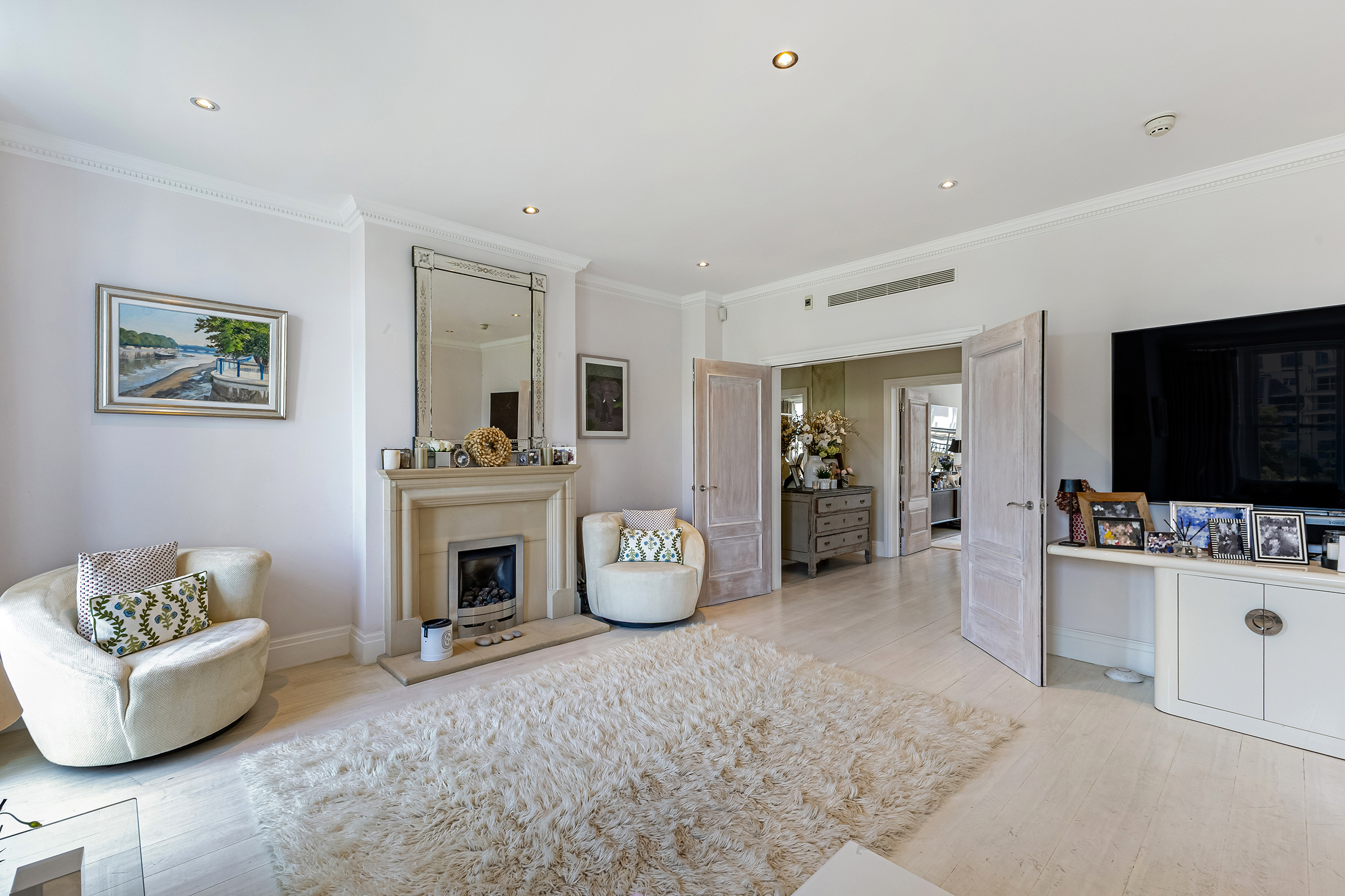  A Beautiful Family House Overlooking Imperial Park and the Thames Beyond - 物件實景