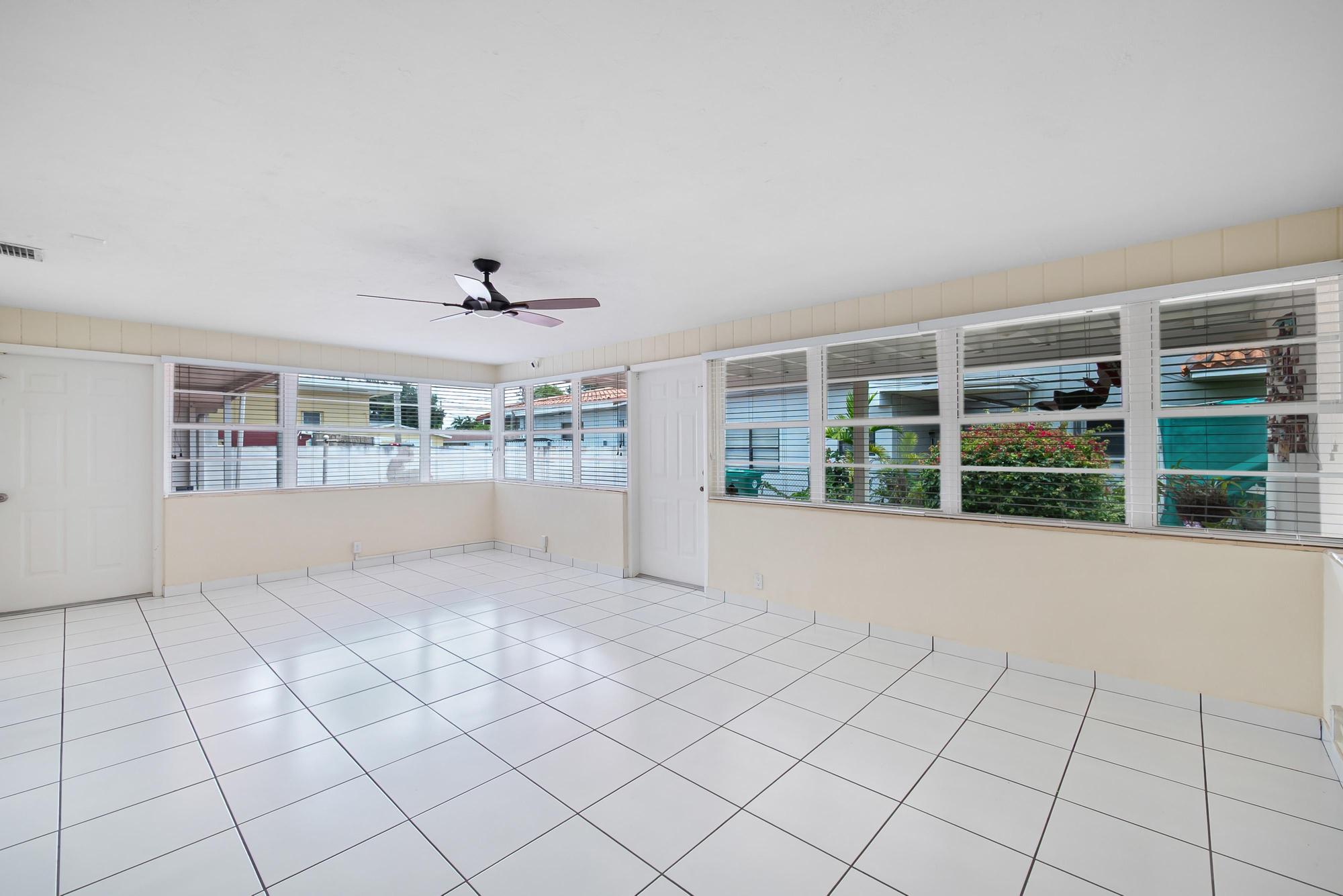 Miami, Florida, 33126, United States, 3 Bedrooms Bedrooms, ,3 BathroomsBathrooms,Residential,For Sale,1921989
