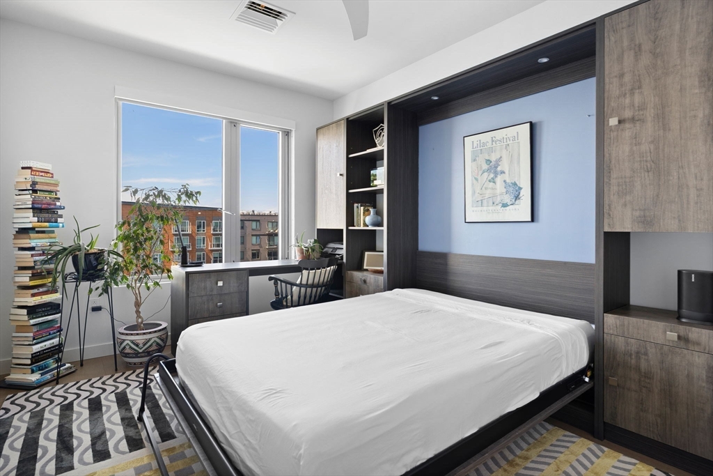 Boston, Massachusetts, 02128, United States, 2 Bedrooms Bedrooms, ,2 BathroomsBathrooms,Residential,For Sale,1780630