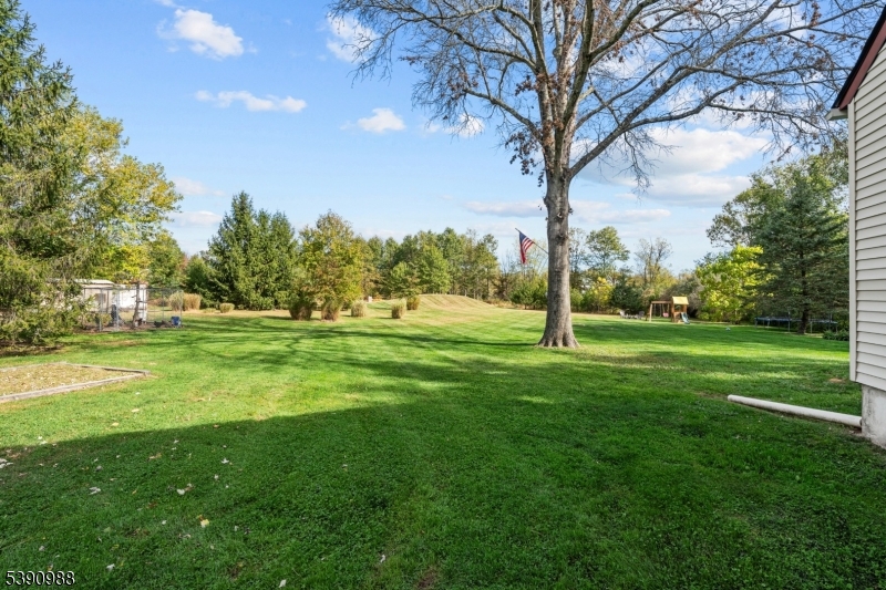 Kingwood Twp., New Jersey, 08825, United States, 3 Bedrooms Bedrooms, ,2 BathroomsBathrooms,Residential,For Sale,1984798