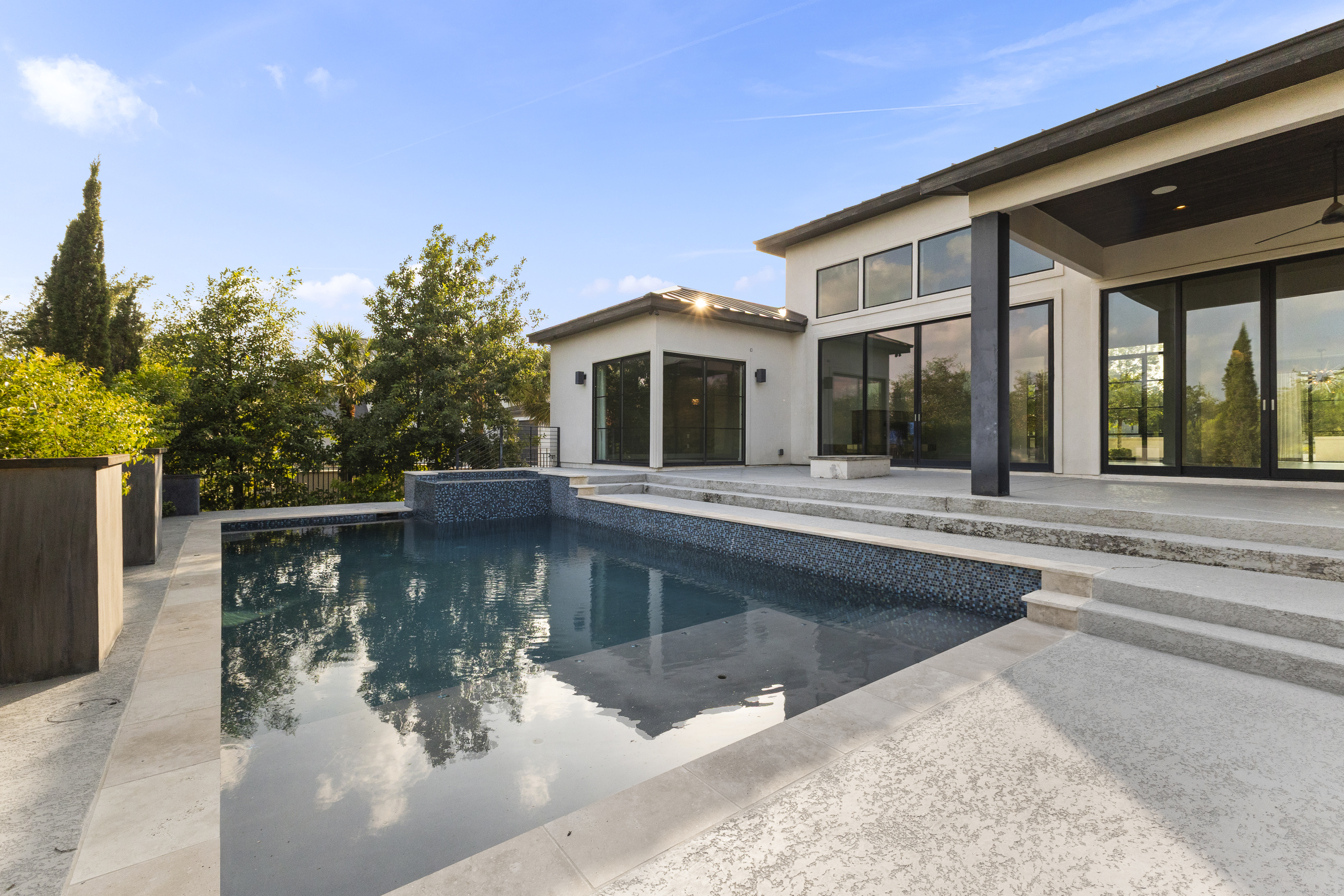  Contemporary Luxury in The Dominion - 物件實景