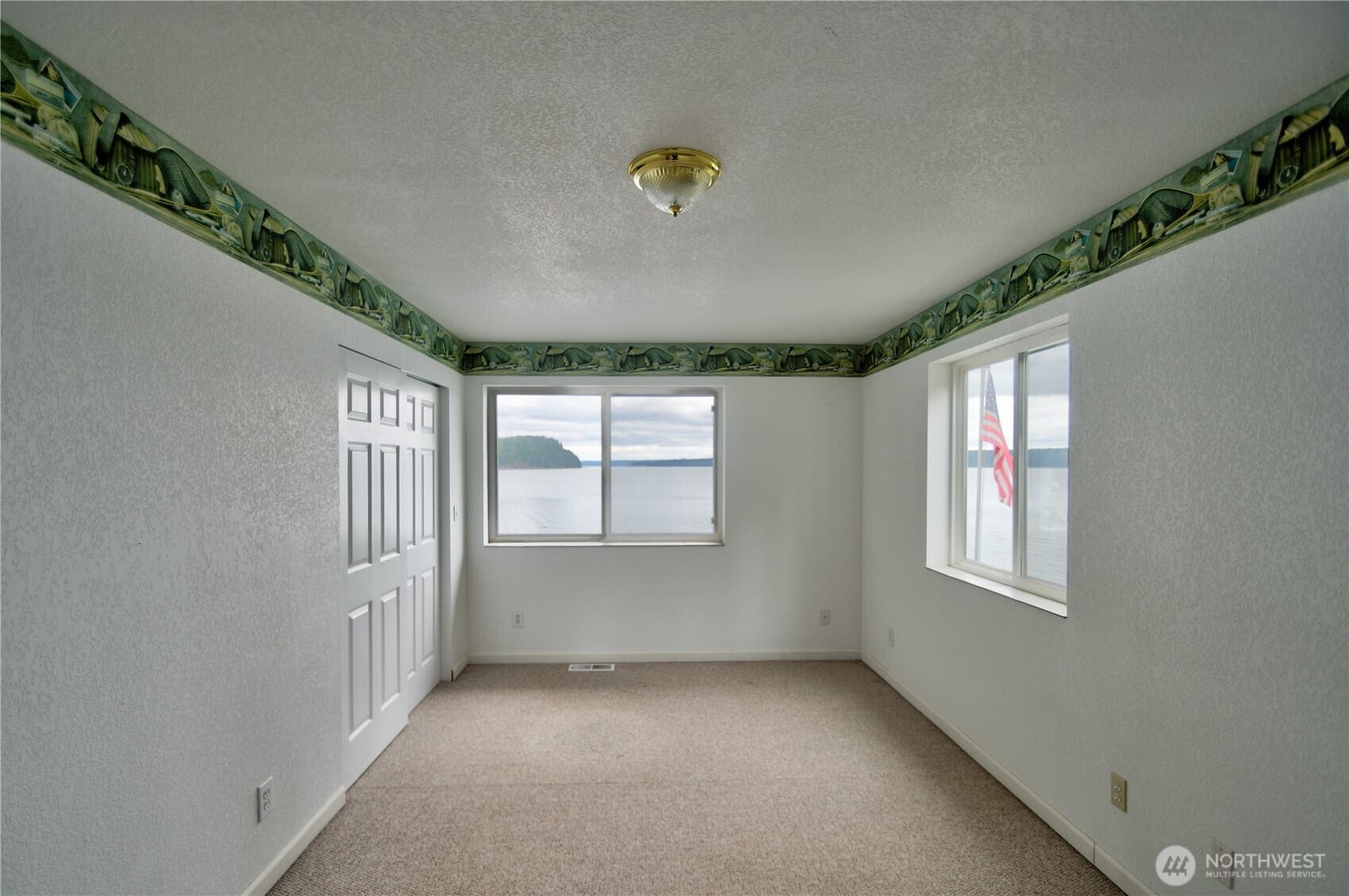 Brinnon, Washington, 98320, United States, 2 Bedrooms Bedrooms, ,Residential,For Sale,1771053