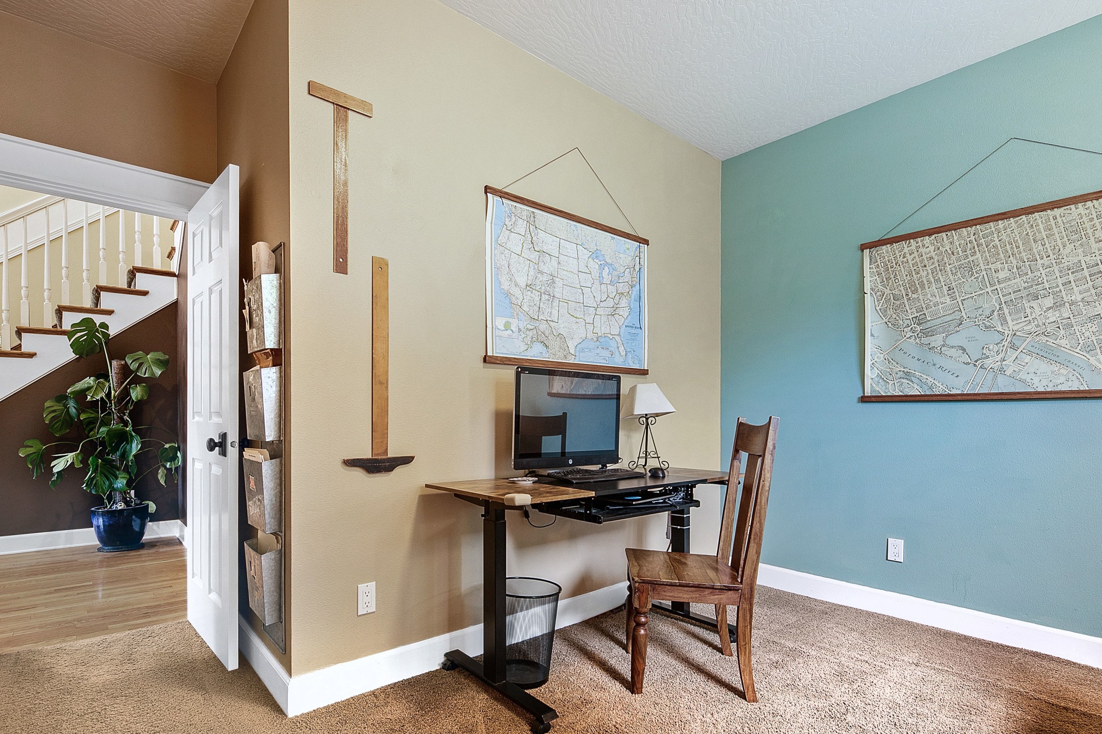  Spacious Updated Home Backs To Park With Scenic Foothills Views - 物件實景