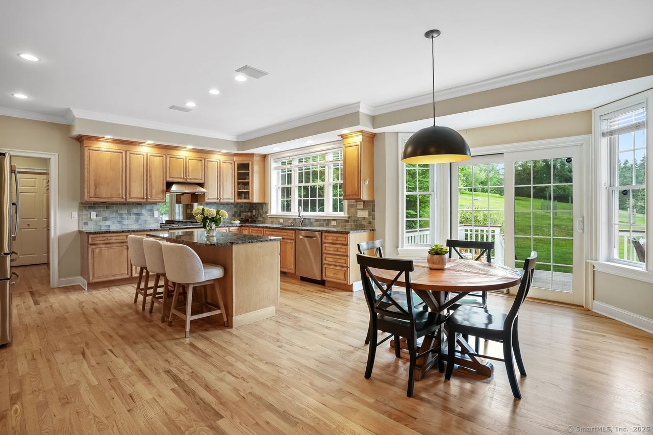 Newtown, Connecticut, 06470, United States, 4 Bedrooms Bedrooms, ,5 BathroomsBathrooms,Residential,For Sale,1938679