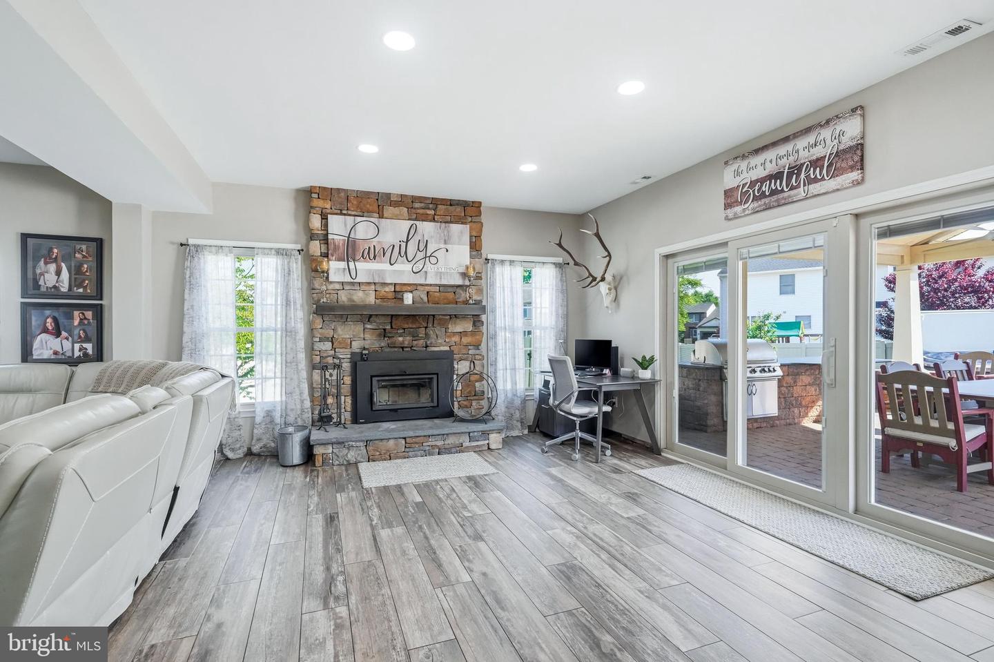 SEWELL, New Jersey, 08080, United States, 4 Bedrooms Bedrooms, ,3 BathroomsBathrooms,Residential,For Sale,2049417