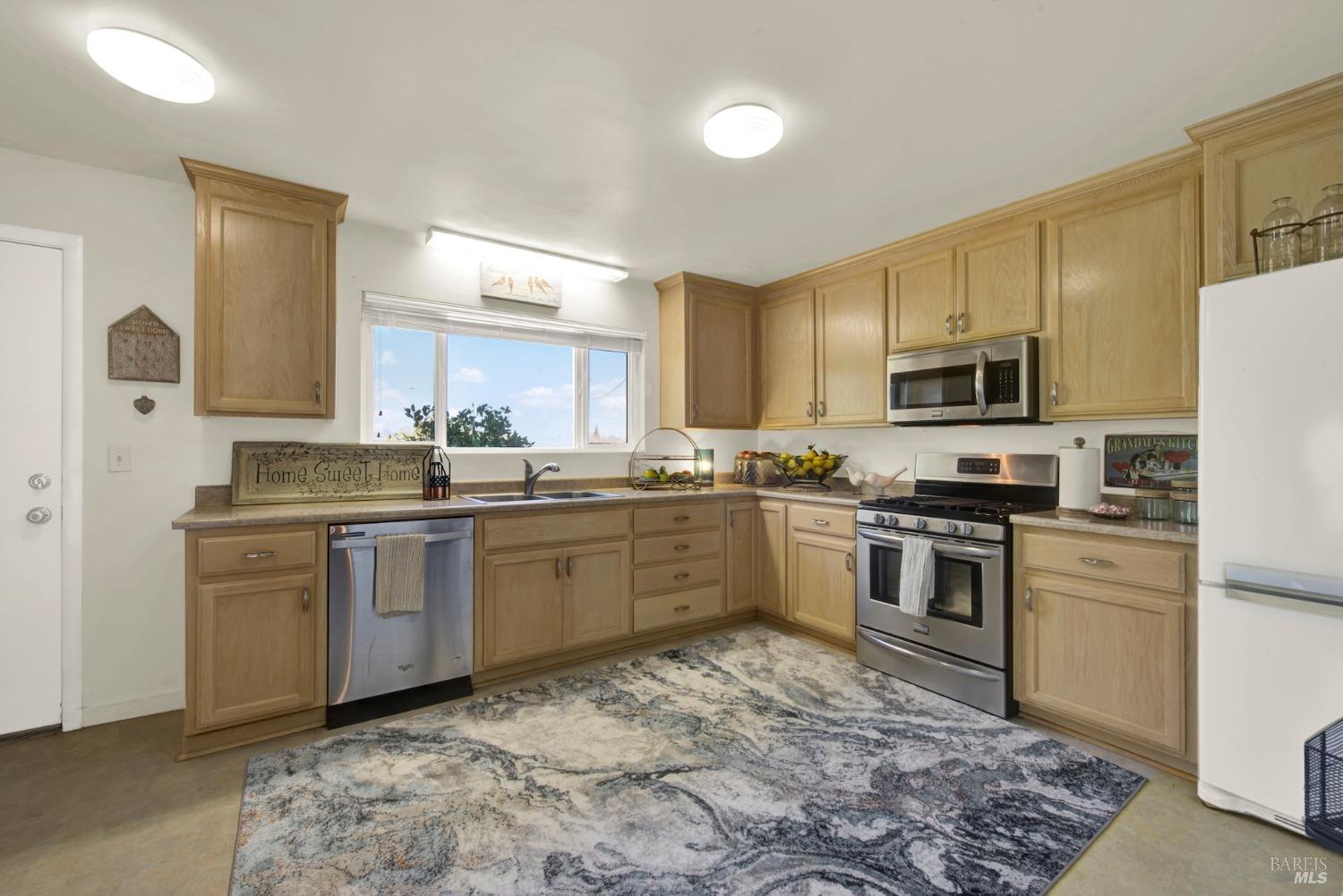 Winters, California, 95694, United States, 4 Bedrooms Bedrooms, ,4 BathroomsBathrooms,Residential,For Sale,1995750