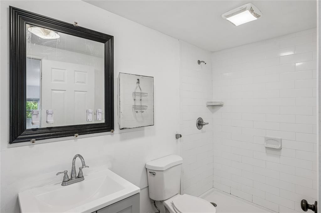 Selden, New York, 11784, United States, 4 Bedrooms Bedrooms, ,2 BathroomsBathrooms,Residential,For Sale,1805349