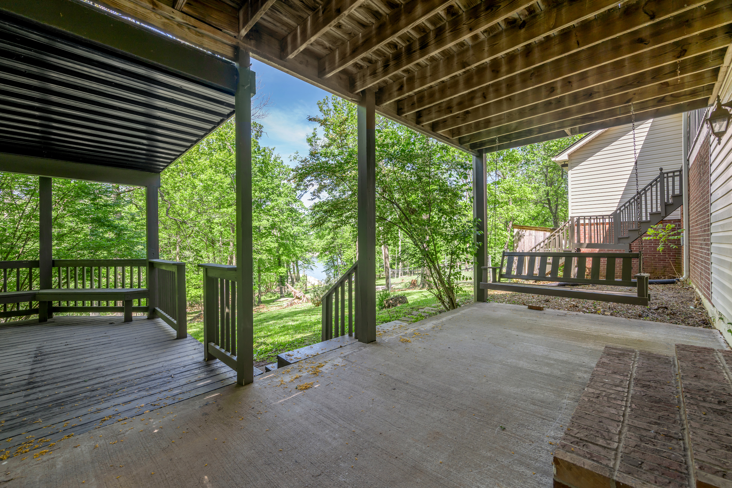  186 Hunter Drive - 物件實景