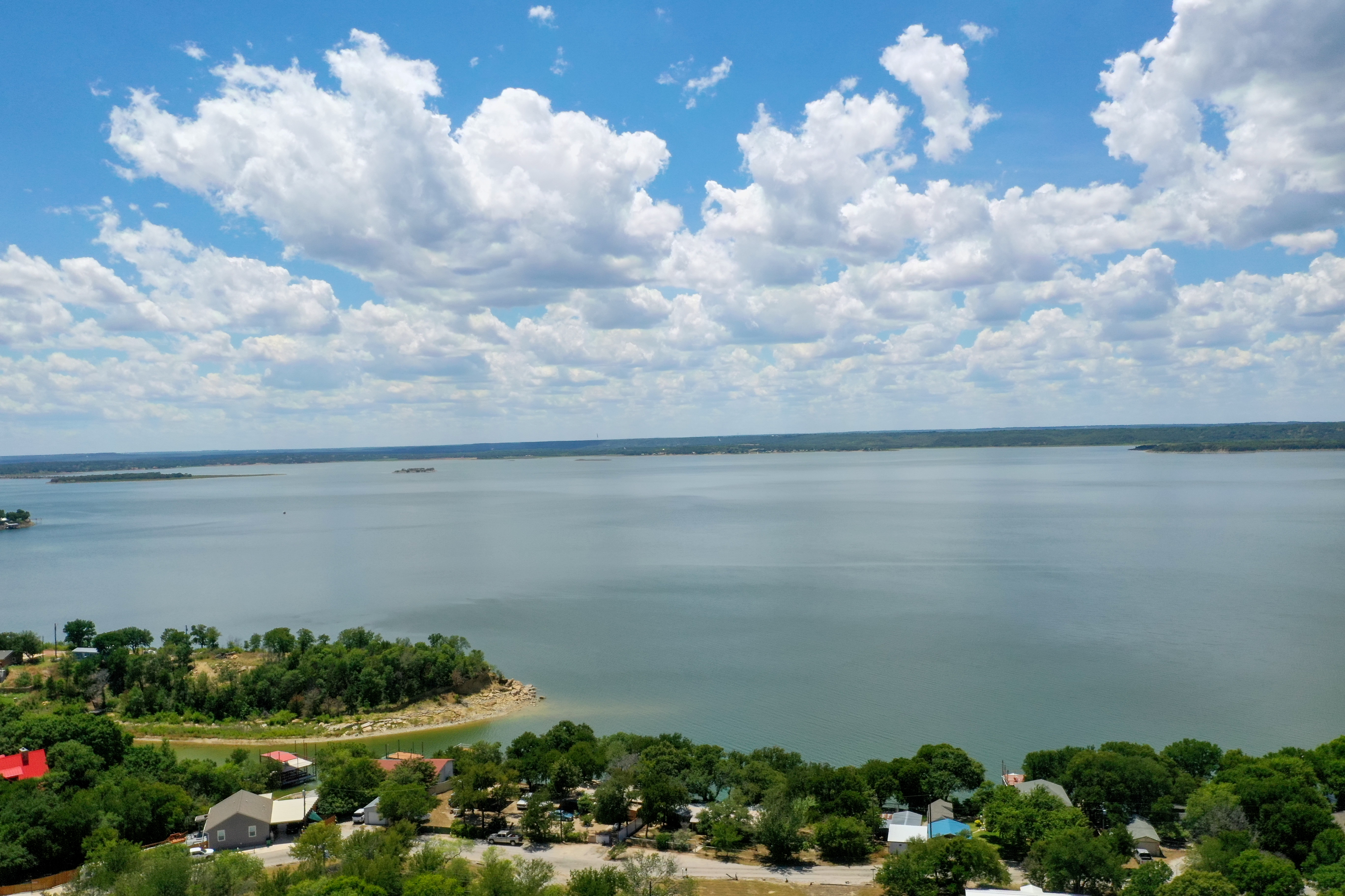 Bridgeport, Texas, 76426, United States, 3 Bedrooms Bedrooms, ,1 BathroomBathrooms,Residential,For Sale,1880460