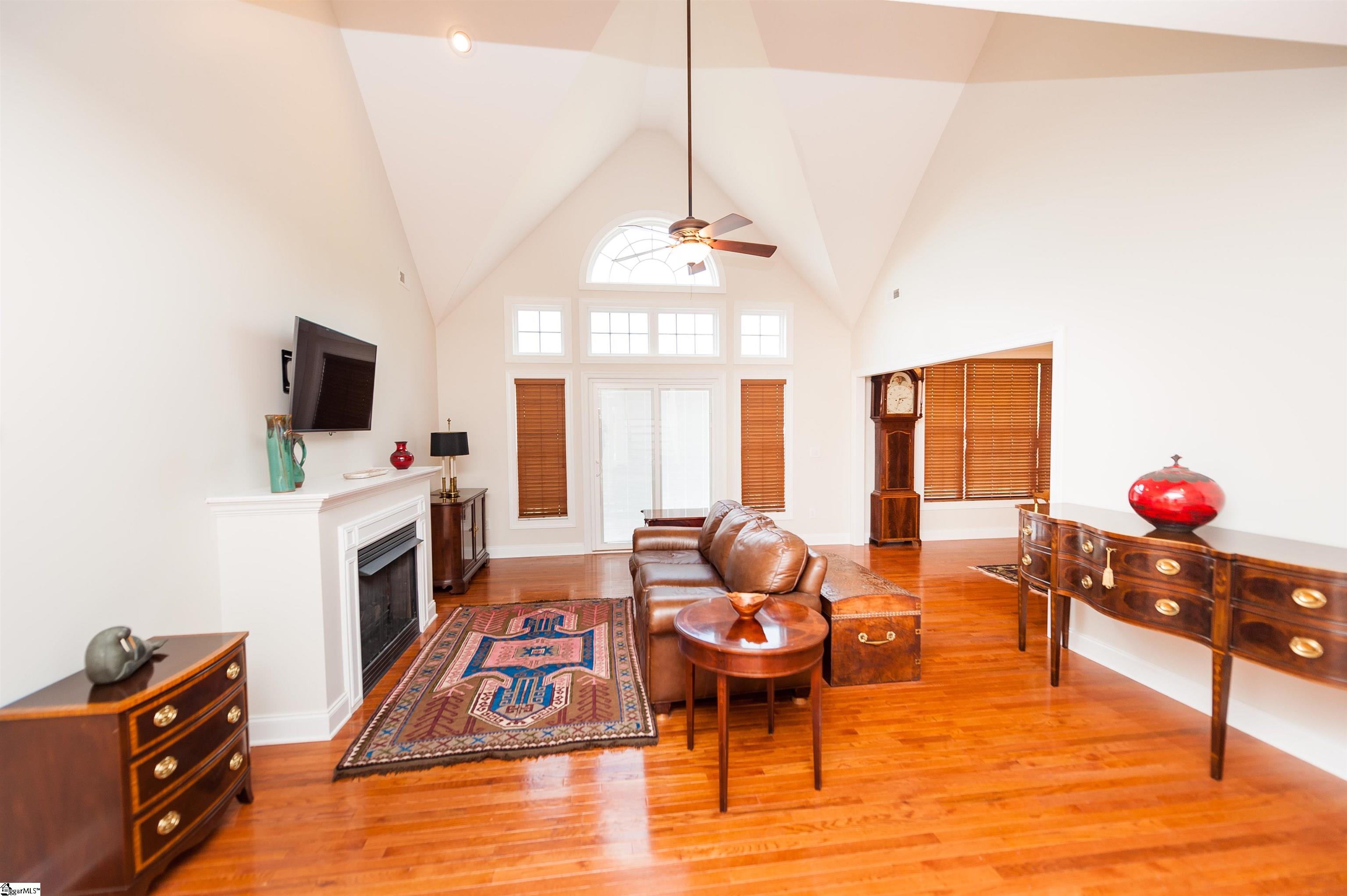 Campobello, South Carolina, 29322, United States, 3 Bedrooms Bedrooms, ,3 BathroomsBathrooms,Residential,For Sale,1779343