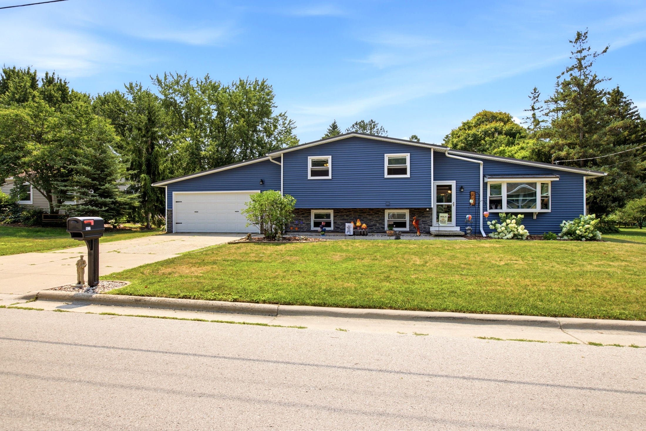Utah St, Sturgeon Bay, WI 54235