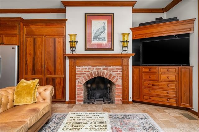 Cheneyville, Louisiana, 71325, United States, 5 Bedrooms Bedrooms, ,4 BathroomsBathrooms,Residential,For Sale,1976425