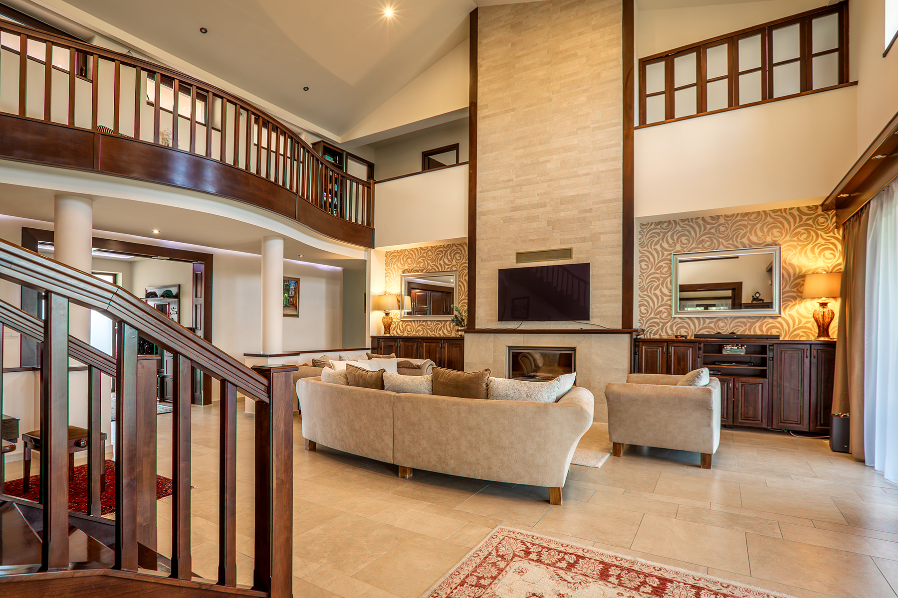  Exceptional waterfront family residence on Lake Velence - 物件實景