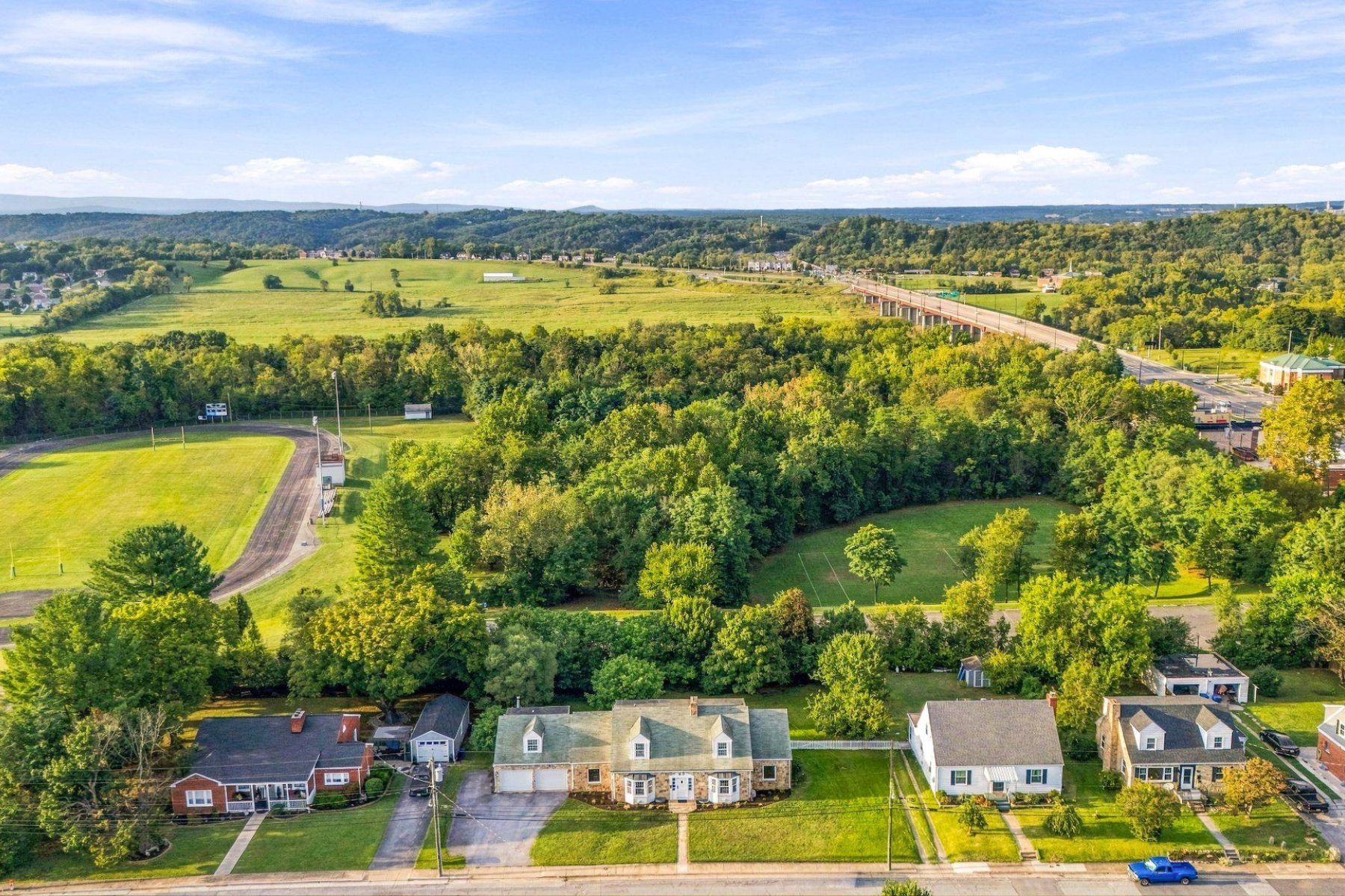  425 W 15th Street, Front Royal, VA, 22630 - 物件實景