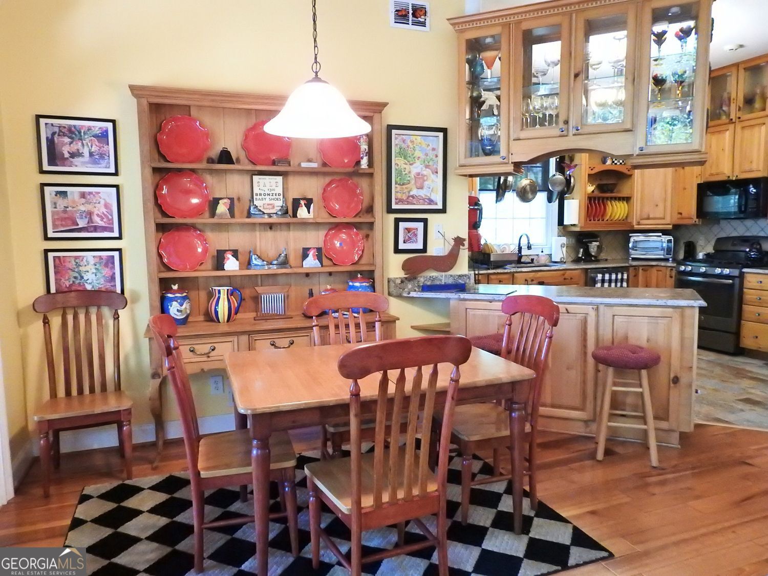 Blue Ridge, Georgia, 30513, United States, 5 Bedrooms Bedrooms, ,5 BathroomsBathrooms,Residential,For Sale,1859006