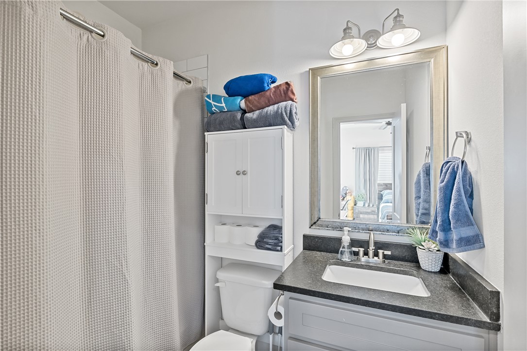 College Station, Texas, 77840, United States, 6 Bedrooms Bedrooms, ,7 BathroomsBathrooms,Residential,For Sale,1989222