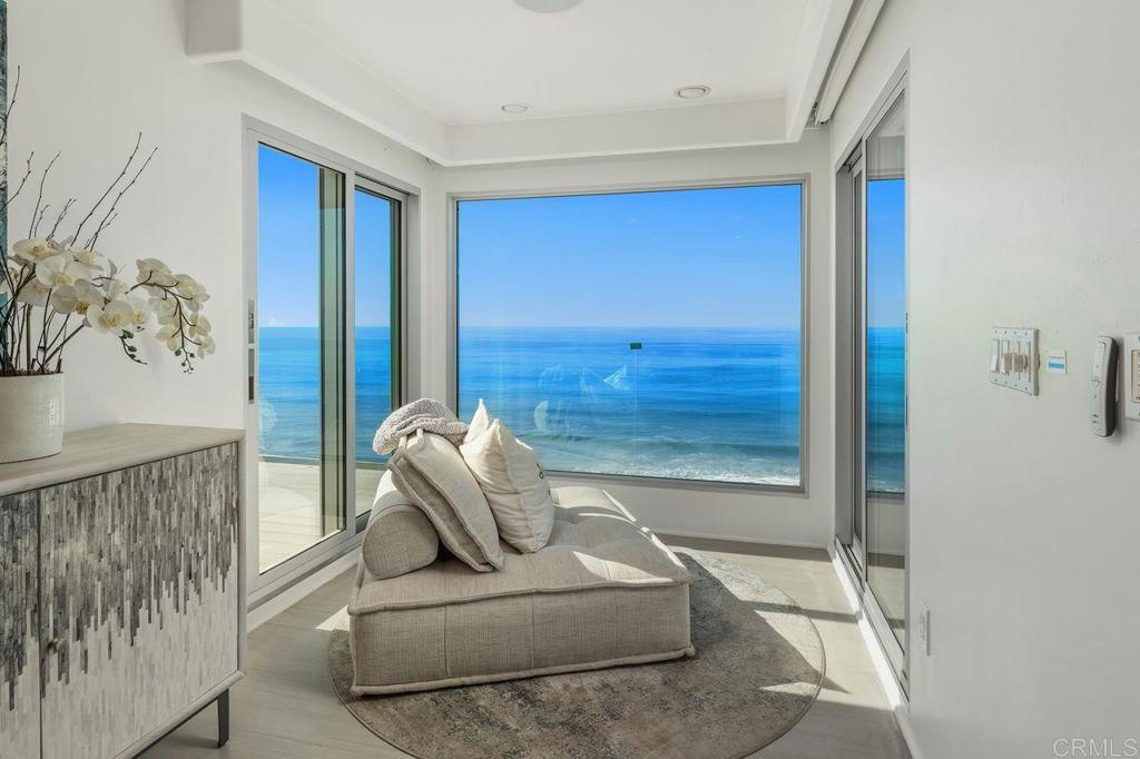 Encinitas, California, 92024, United States, 5 Bedrooms Bedrooms, ,7 BathroomsBathrooms,Residential,For Sale,2003398