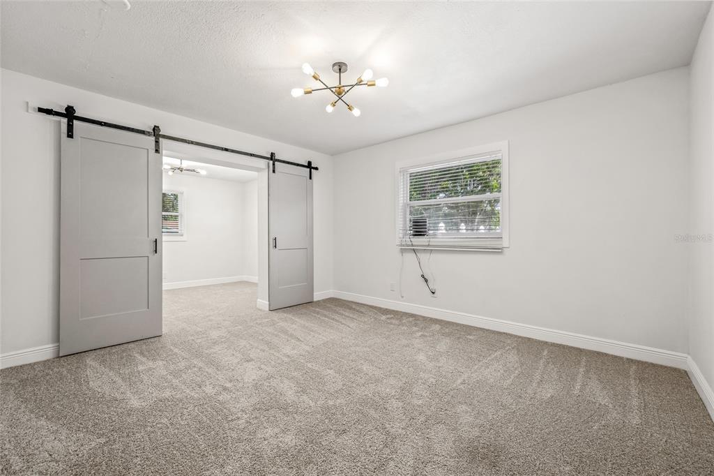 St Petersburg, Florida, 33705, United States, 4 Bedrooms Bedrooms, ,2 BathroomsBathrooms,Residential,For Sale,1919493