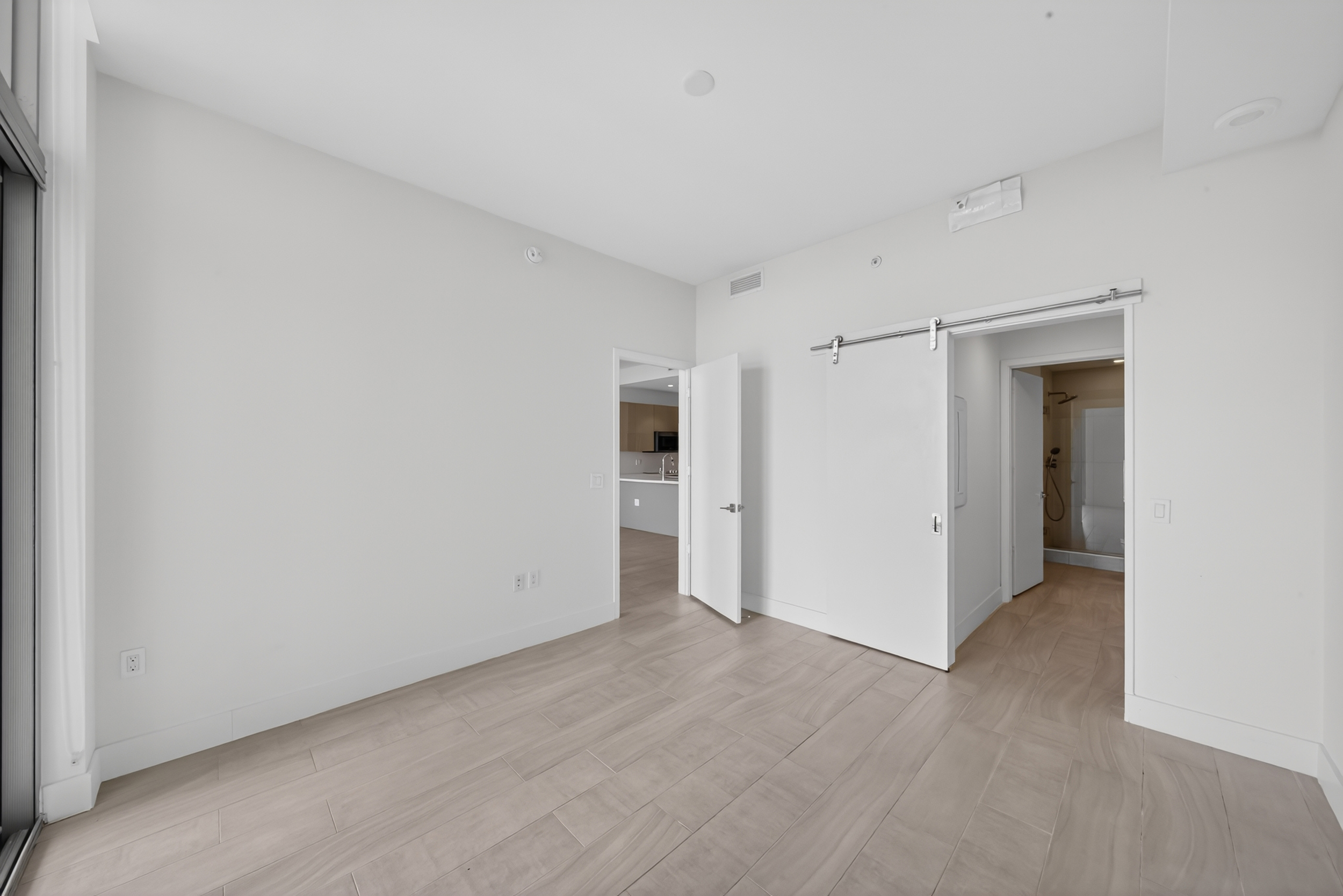  2000 Metropica Way, Sunrise, FL, 33323 - 物件實景