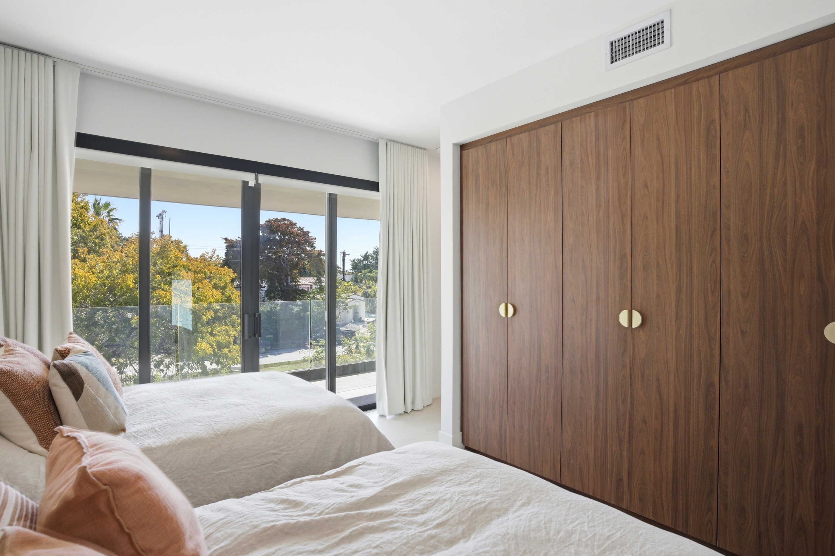  4354 Alton Rd, Miami Beach, FL, 33140 - 物件實景