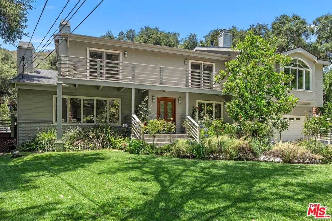 Calabasas, California, 91302, United States, 4 Bedrooms Bedrooms, ,3 BathroomsBathrooms,Residential,For Sale,1998340