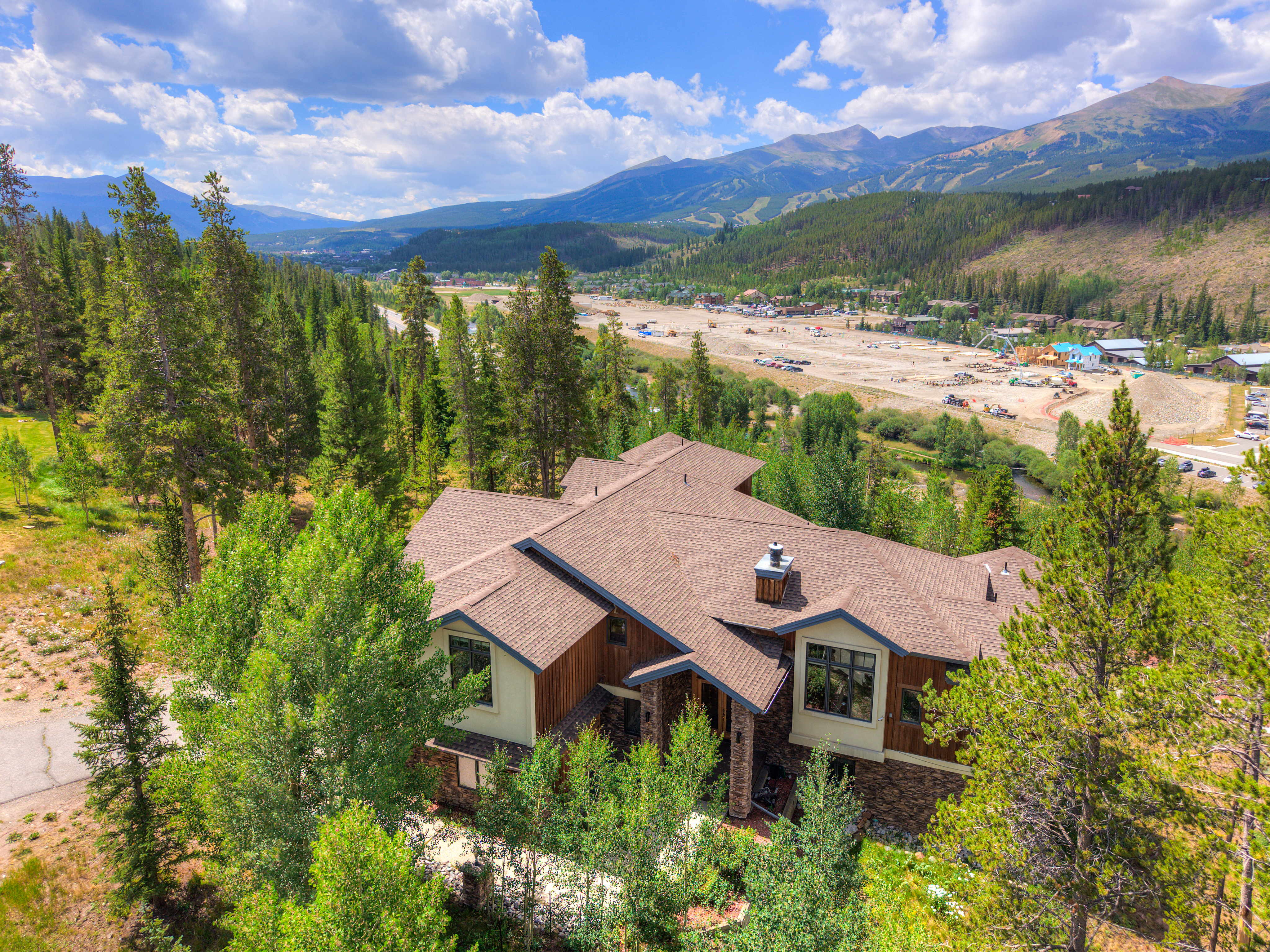  Amazing Mountain Views Located in Breckenridge’s Highlands Neighborhood - 物件實景