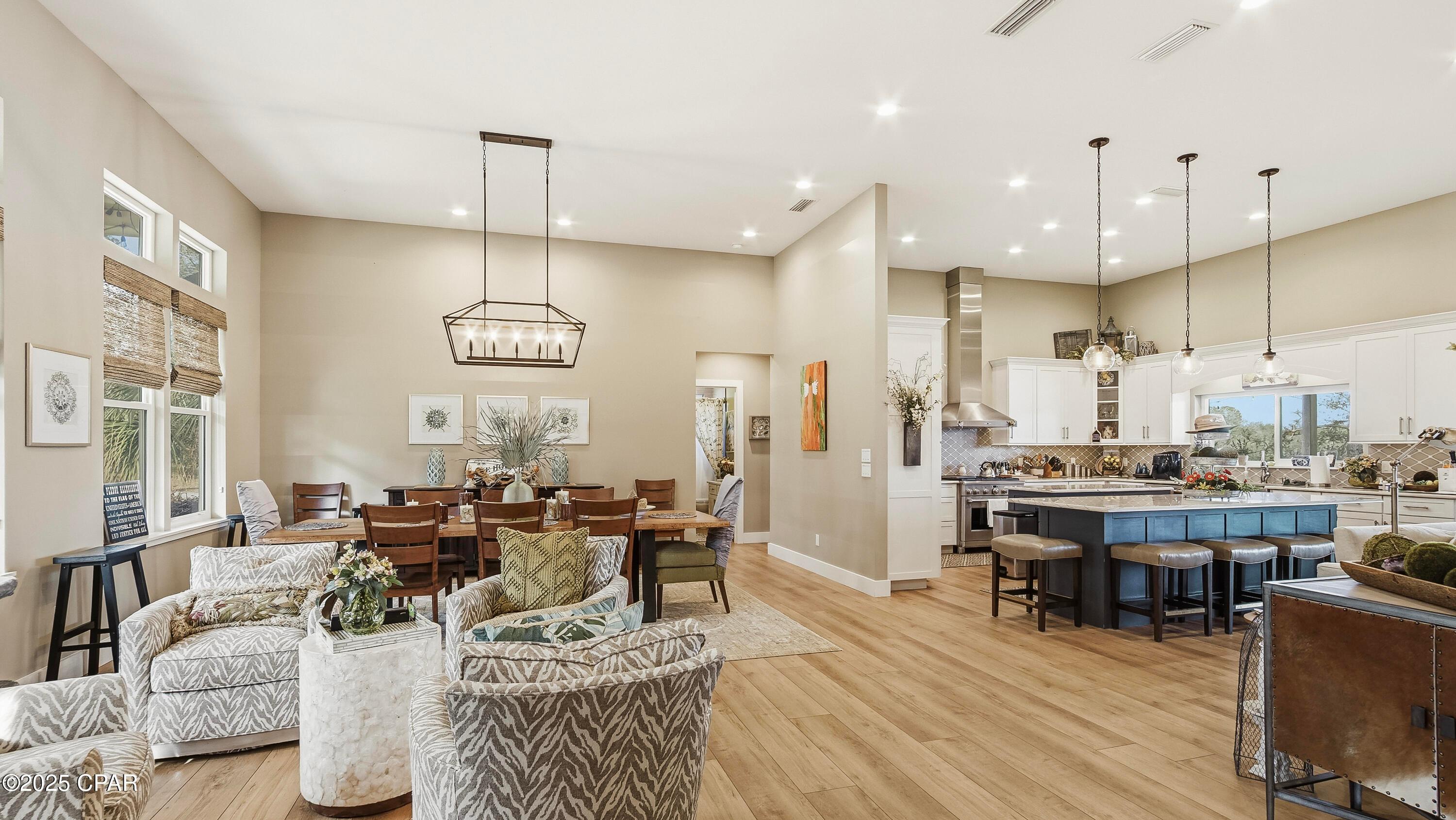 Chipley, Florida, 32428, United States, 4 Bedrooms Bedrooms, ,4 BathroomsBathrooms,Residential,For Sale,2012615