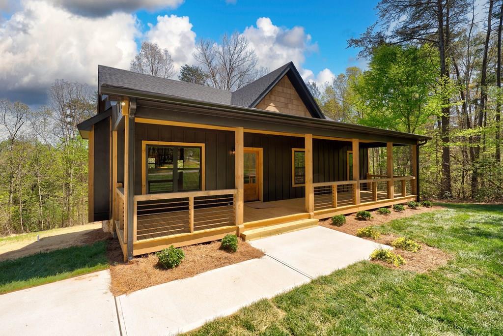 Ellijay, Georgia, 30536, United States, 3 Bedrooms Bedrooms, ,2 BathroomsBathrooms,Residential,For Sale,1944985