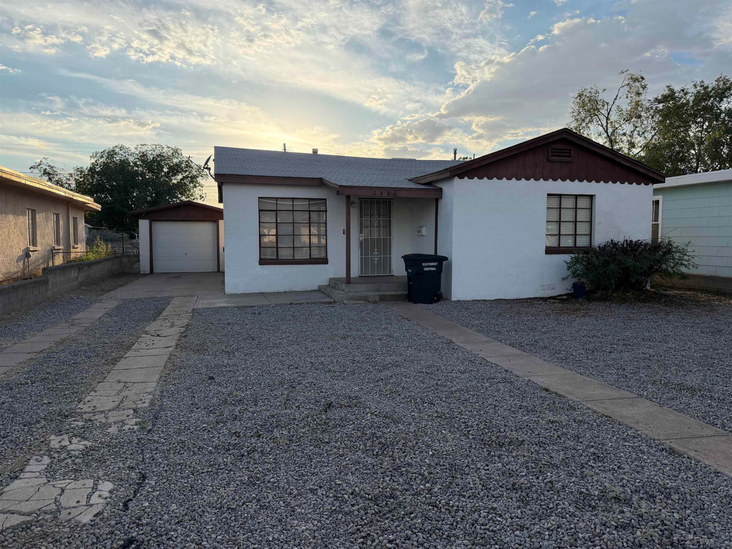Florida Ave, Alamogordo, NM 88310