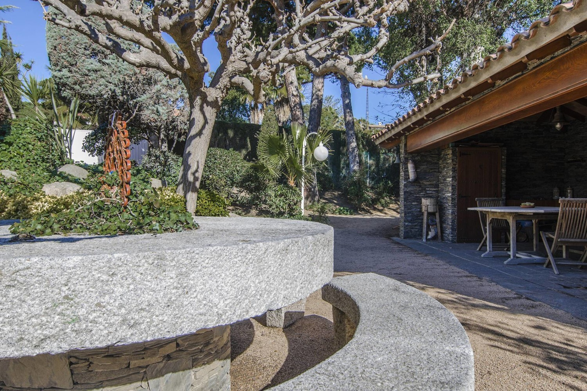 Garden Villa with Sea Views in Can Teixidó - 物件實景