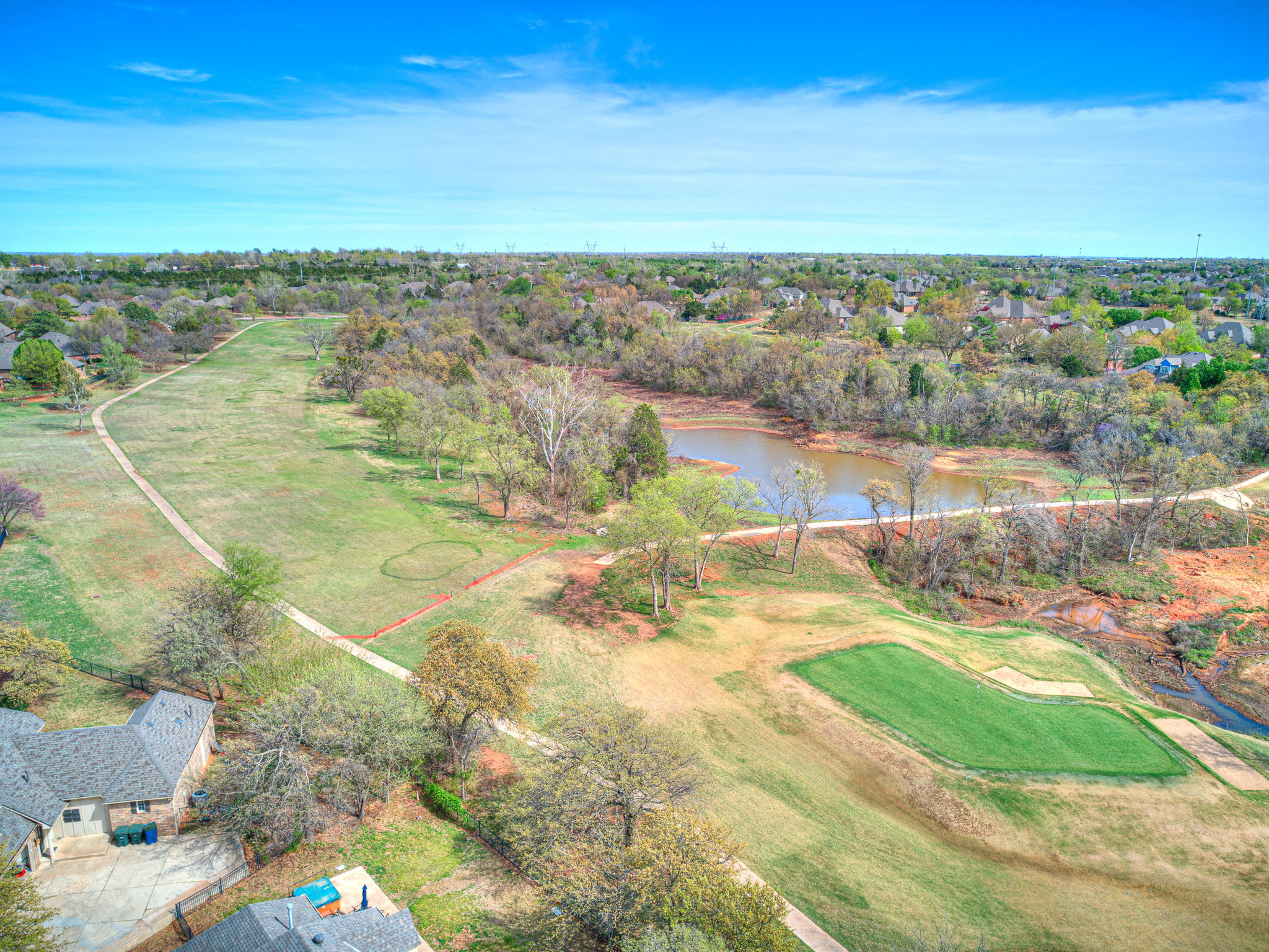 Edmond, Oklahoma, 73003, United States, 3 Bedrooms Bedrooms, ,3 BathroomsBathrooms,Residential,For Sale,1907652